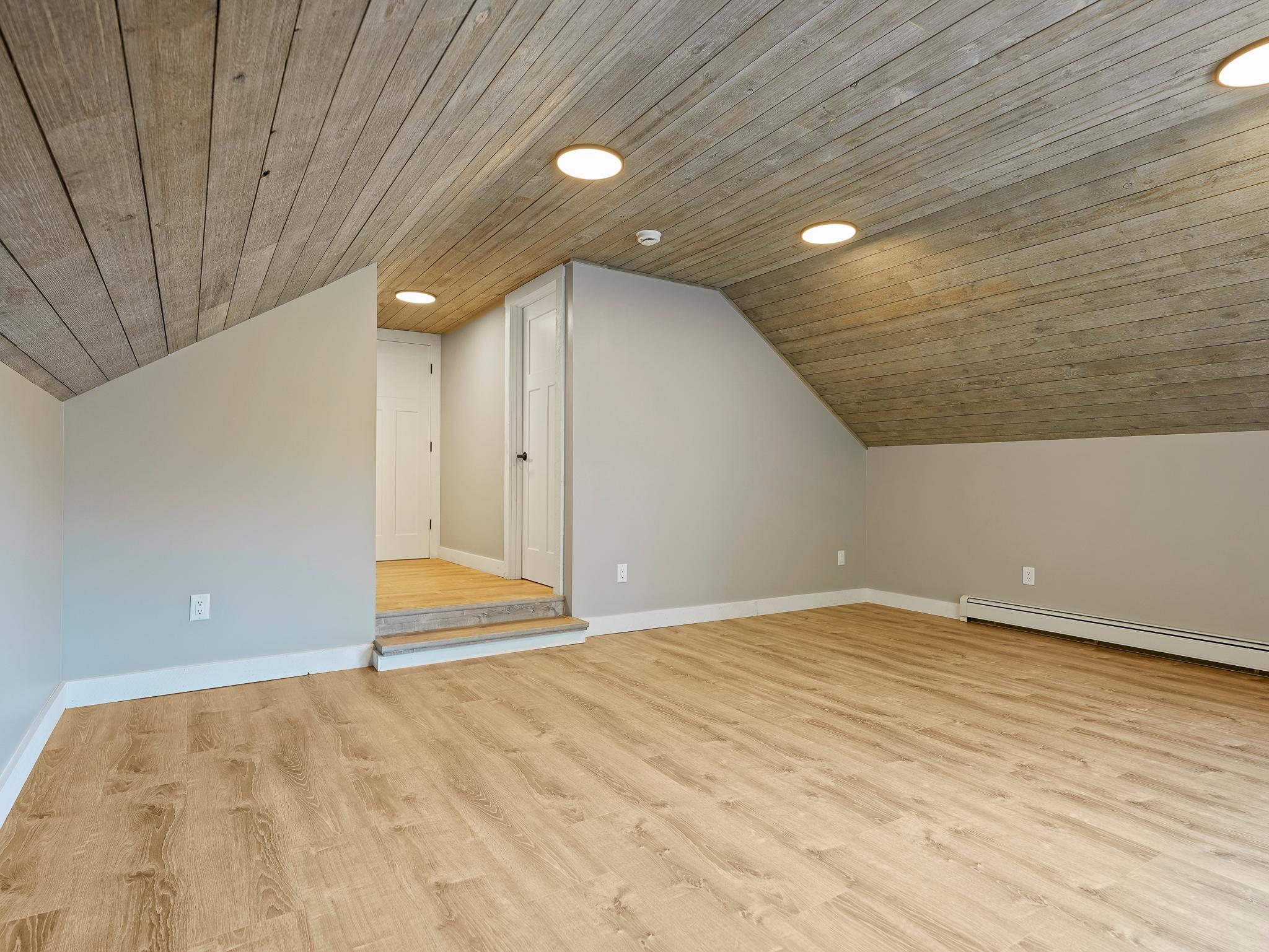 48410 Squaw Point Trl Property Photo 47