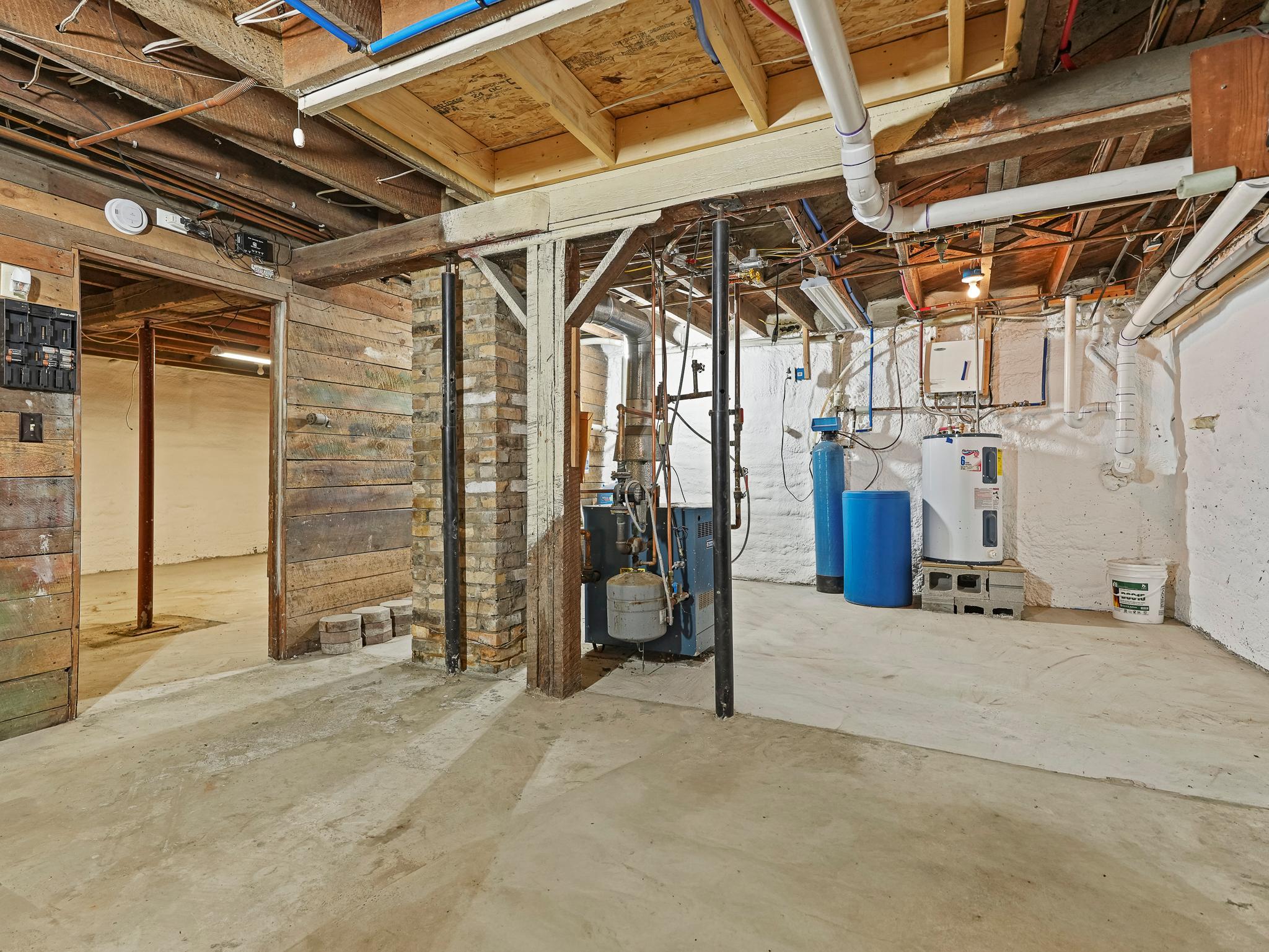48410 Squaw Point Trl Property Photo 61
