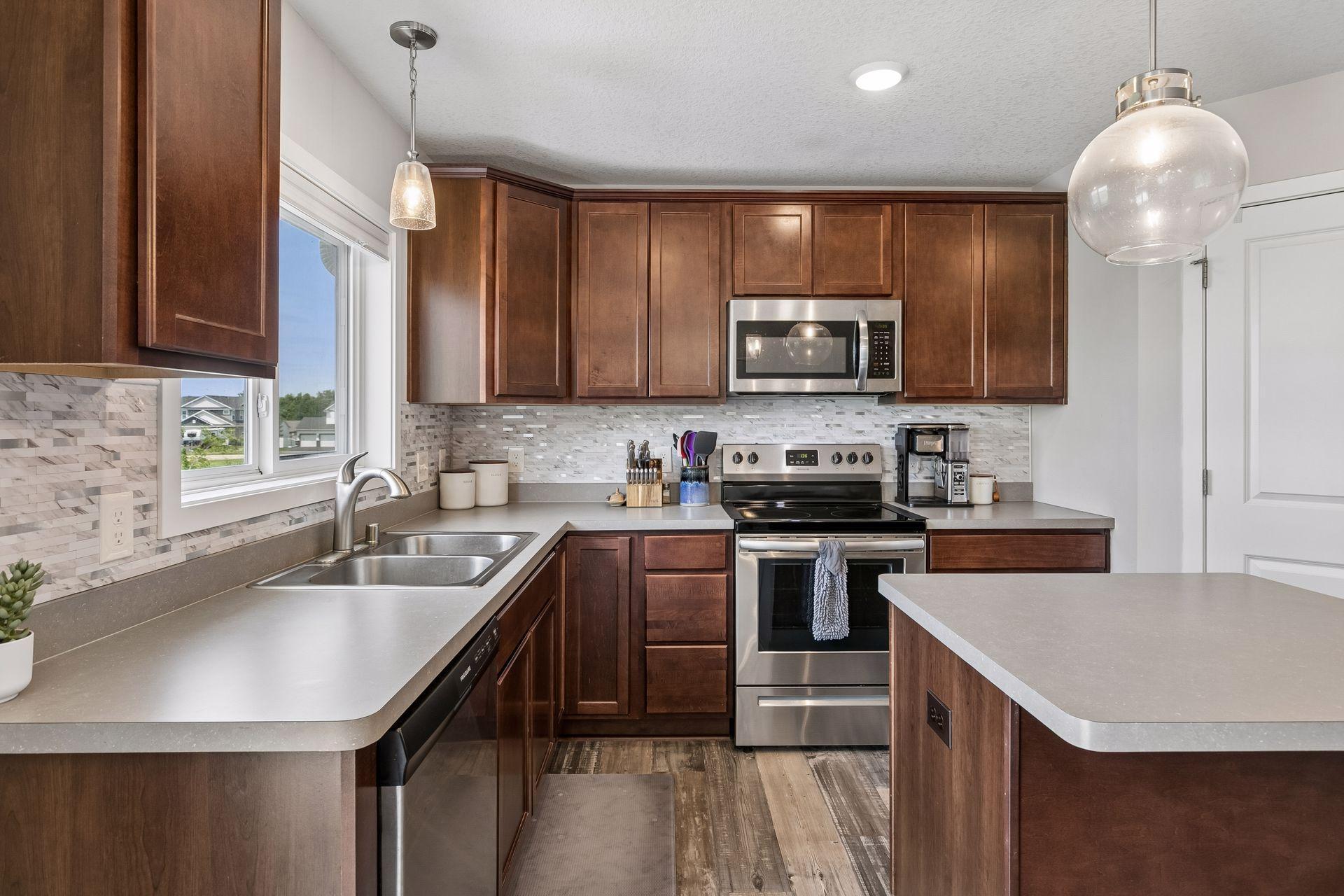 268 Tower Avenue Property Photo 8
