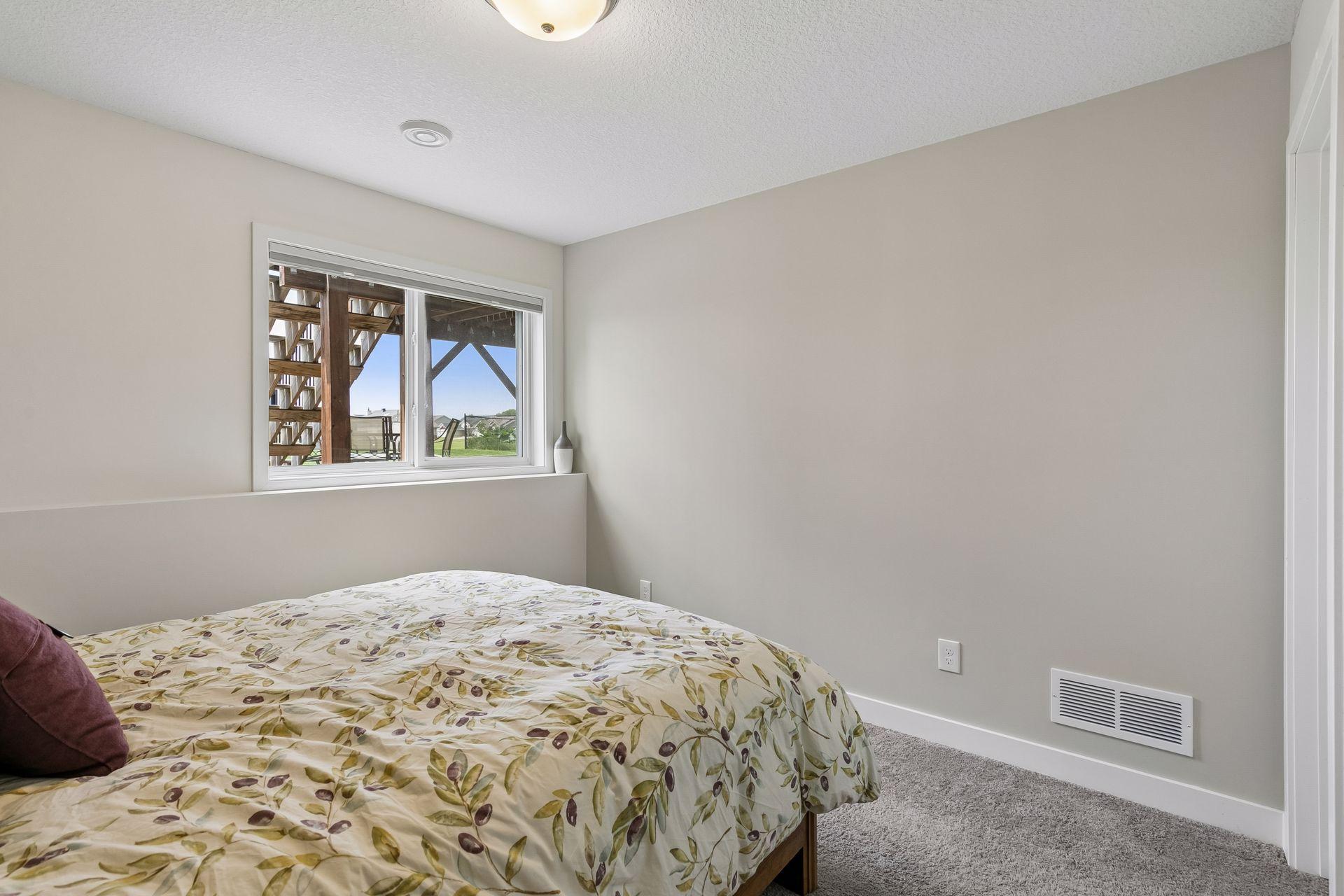 268 Tower Avenue Property Photo 31