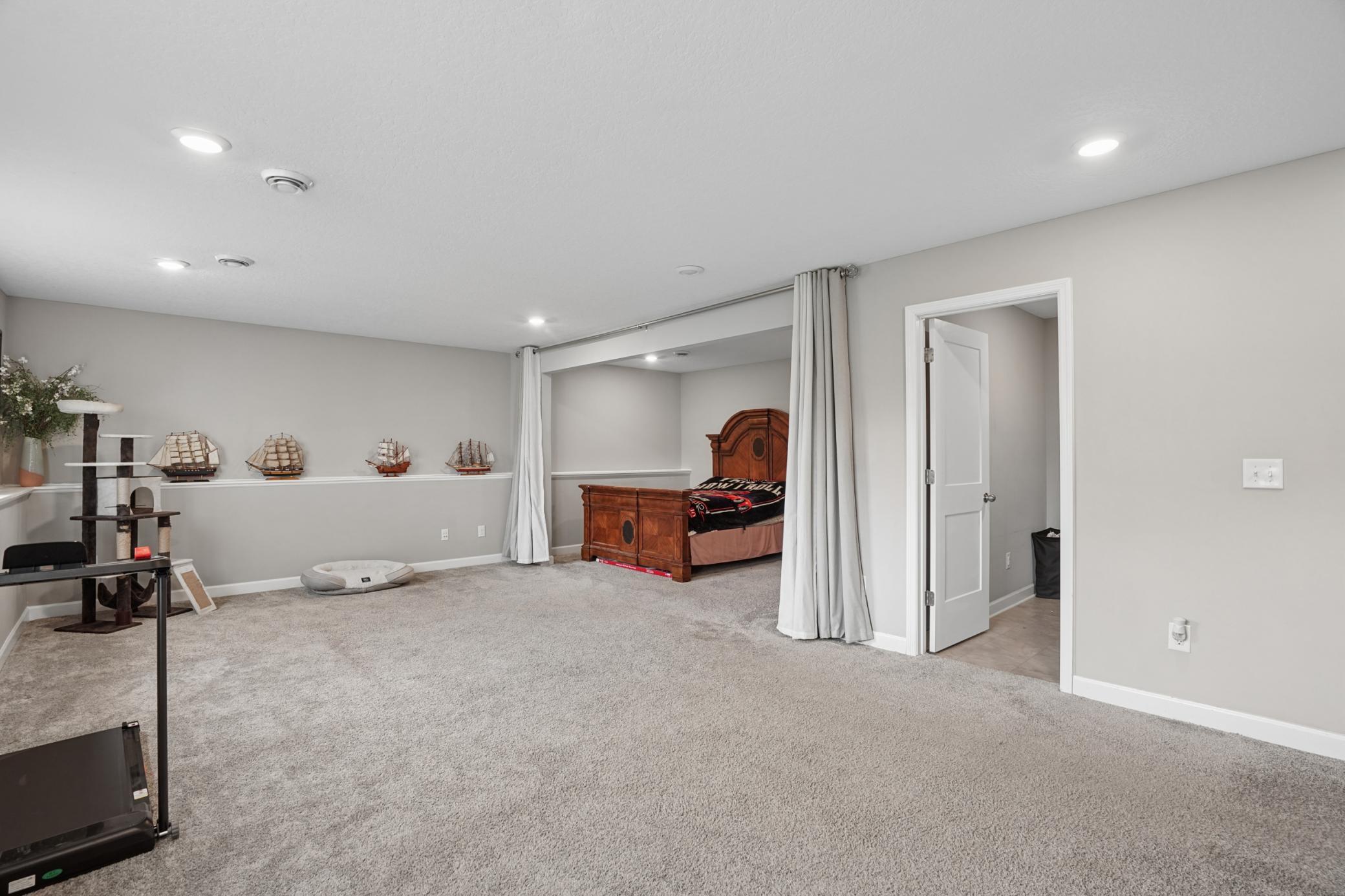 9773 52nd Lane Ne Property Photo 22