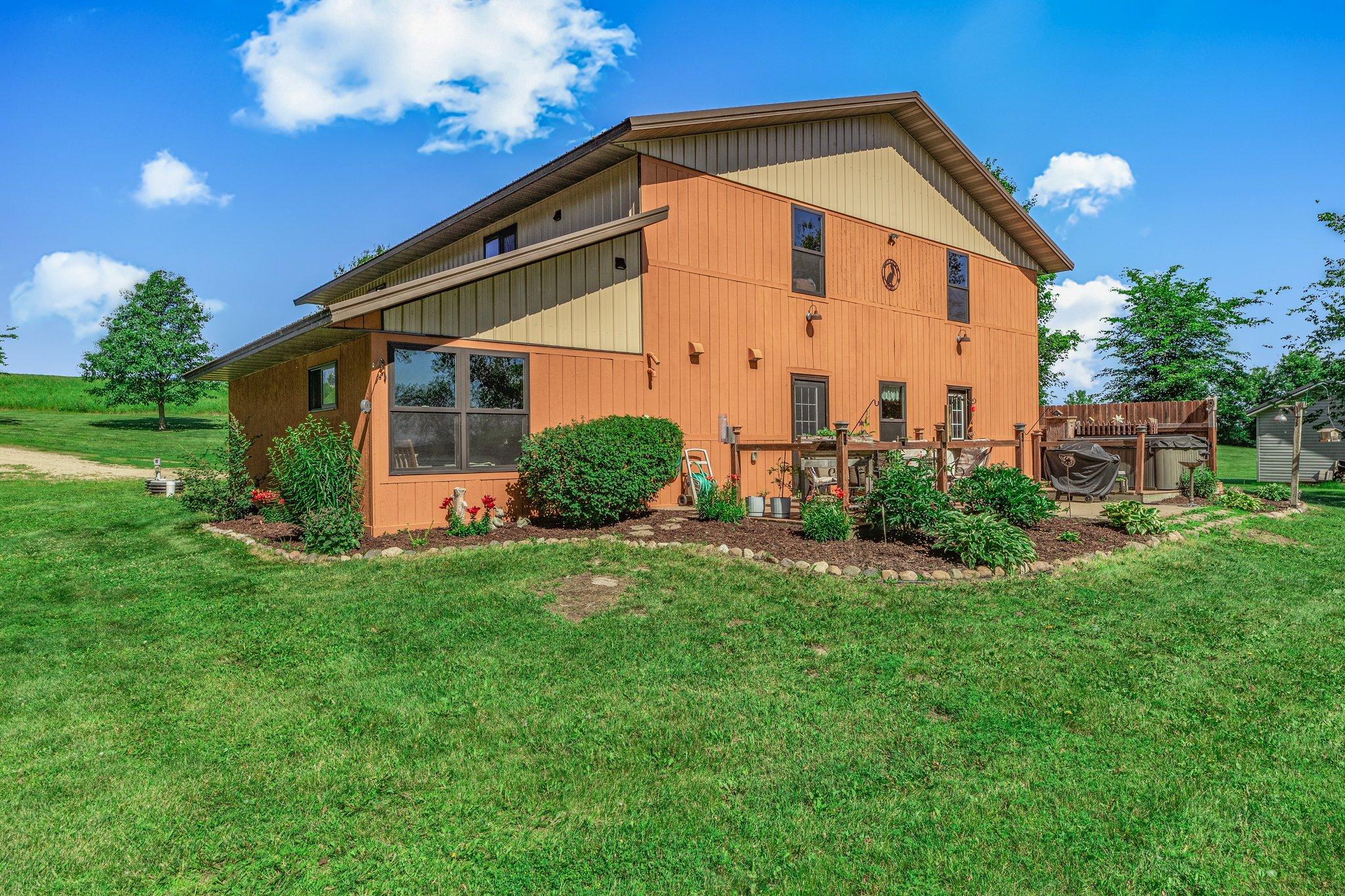31208 County Road 10 Property Photo 1