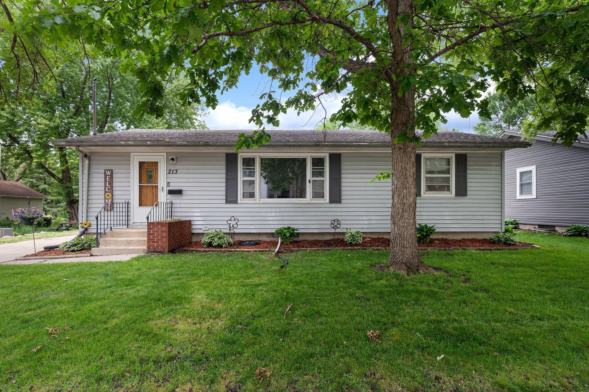 213 7th Avenue Ne Property Photo 1