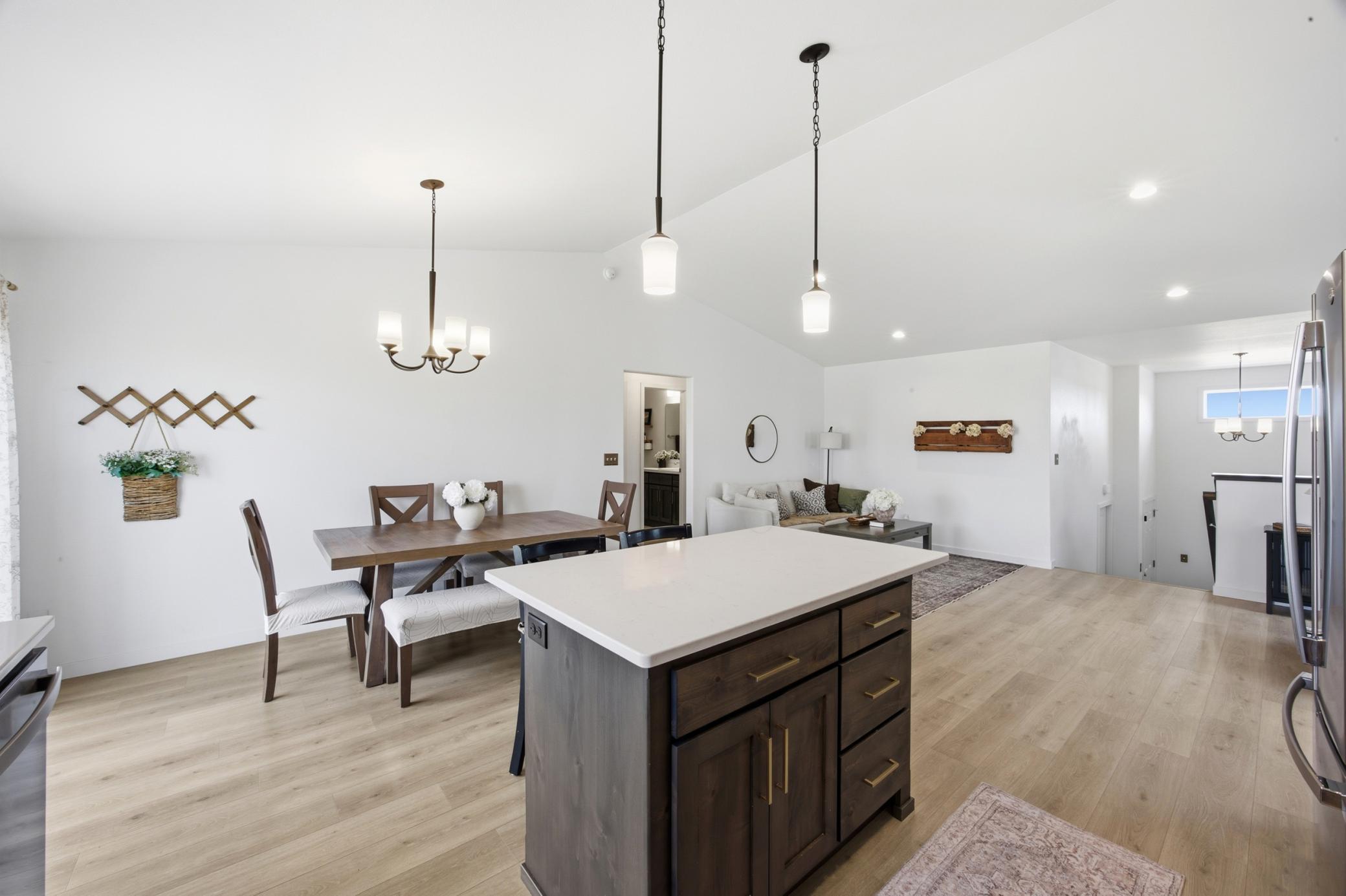 6321 Saint Ann Avenue Property Photo 10