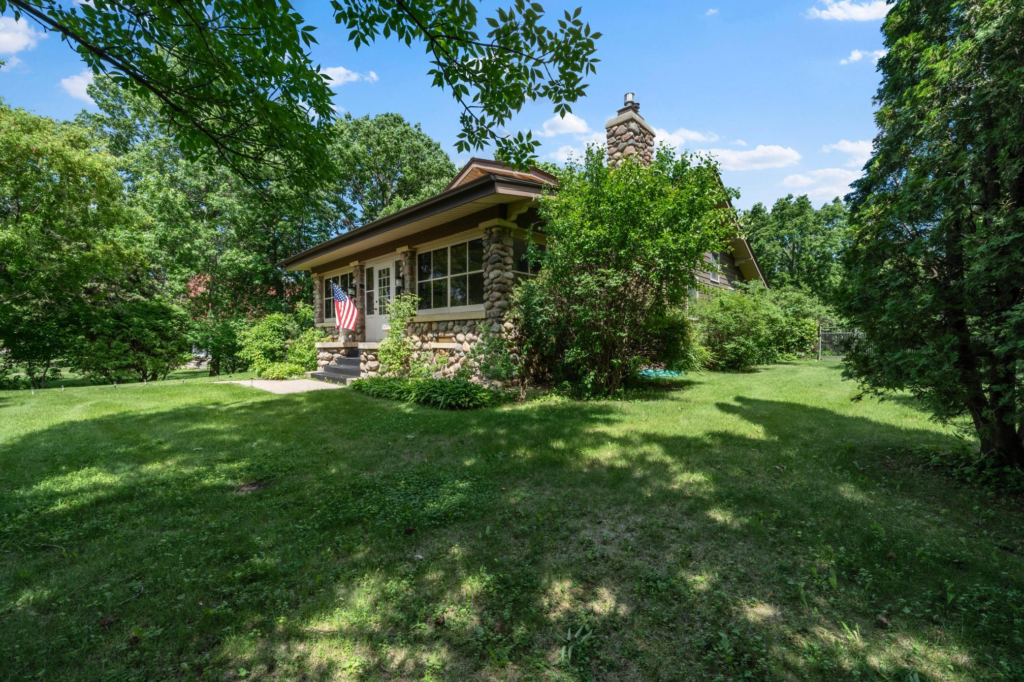 721 Cedar Street Property Photo 4