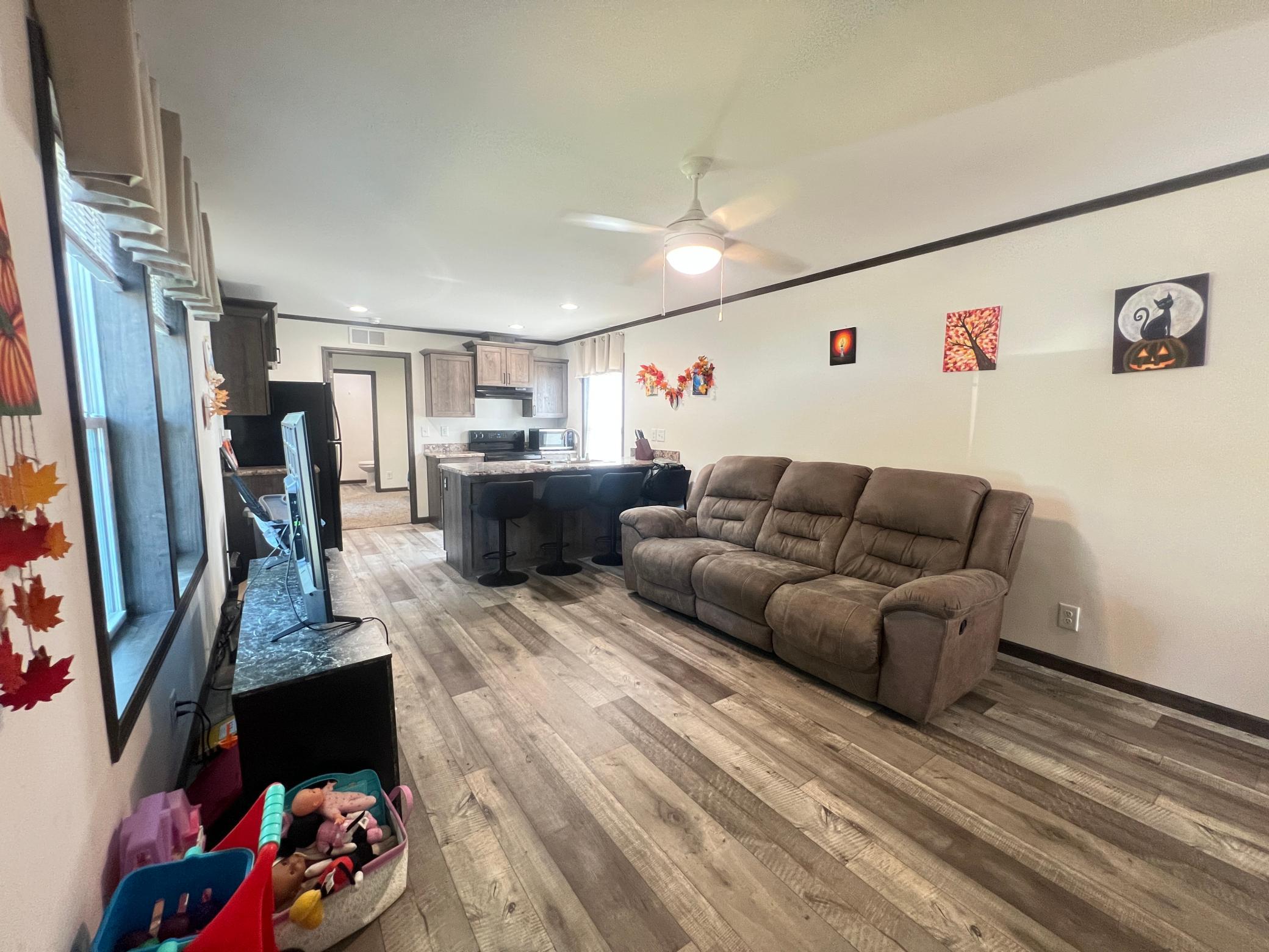 517 Begonia Lane Property Photo 3