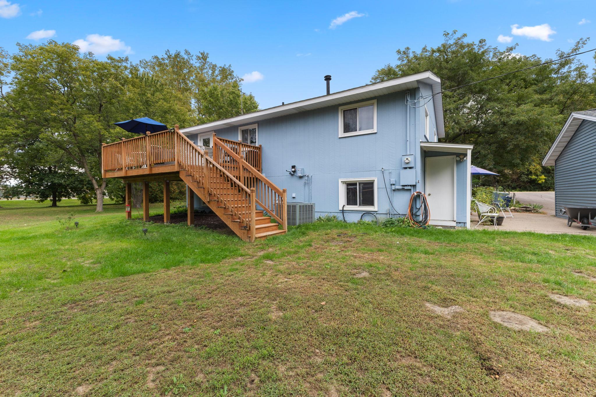 20091 Red Wing Boulevard Property Photo 23