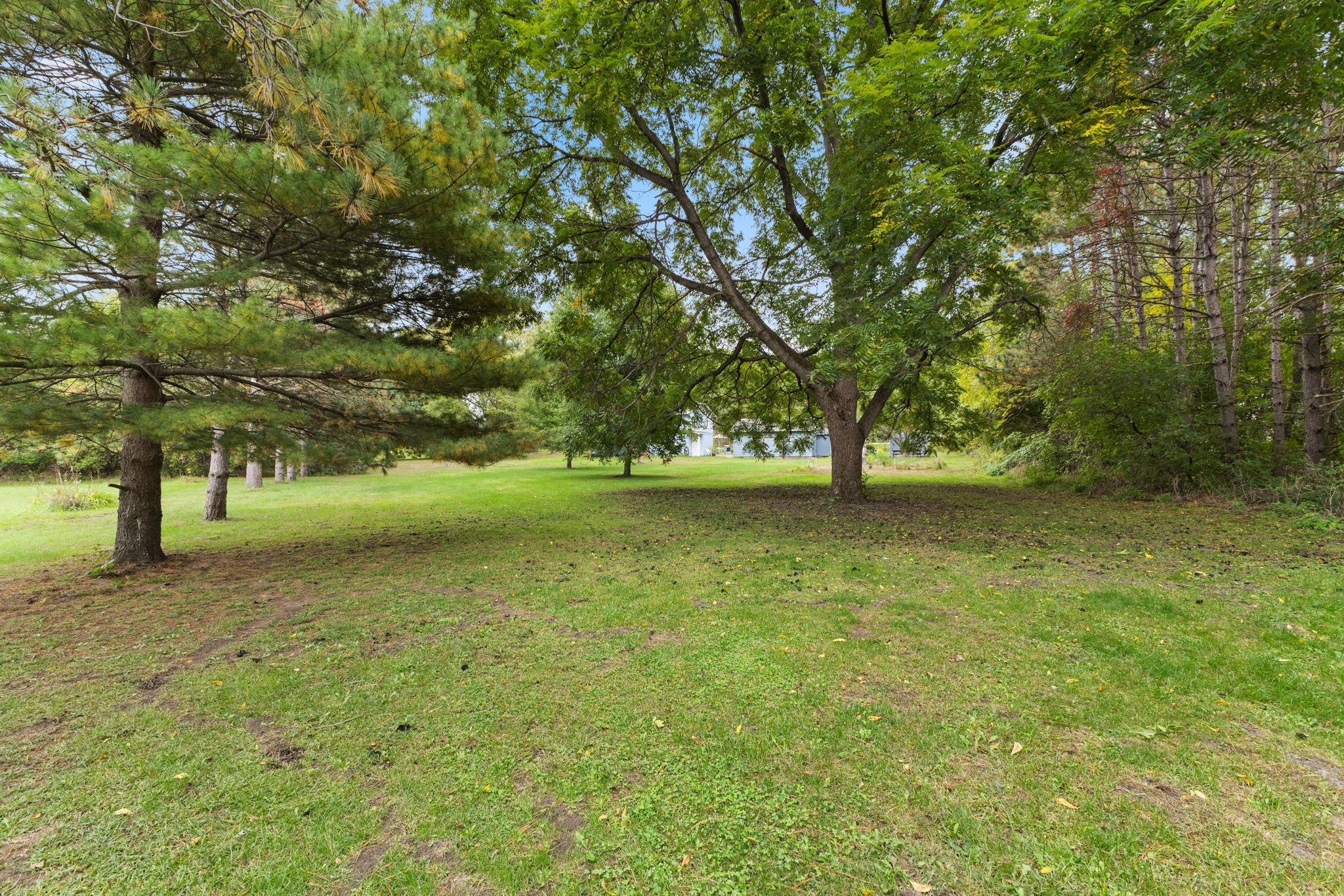 20091 Red Wing Boulevard Property Photo 32