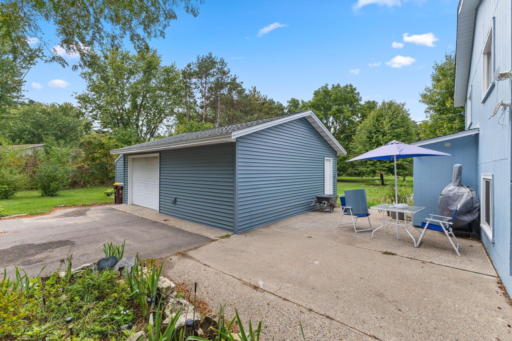 20091 Red Wing Boulevard Property Photo 34