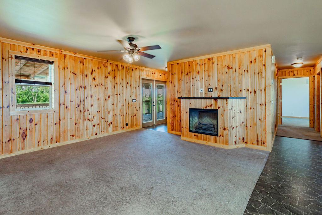 15430 Se Hwy 200 A Property Photo 5