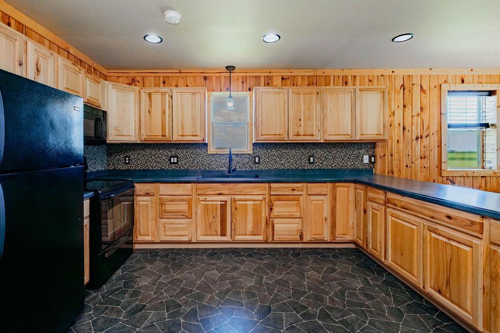 15430 Se Hwy 200 A Property Photo 6