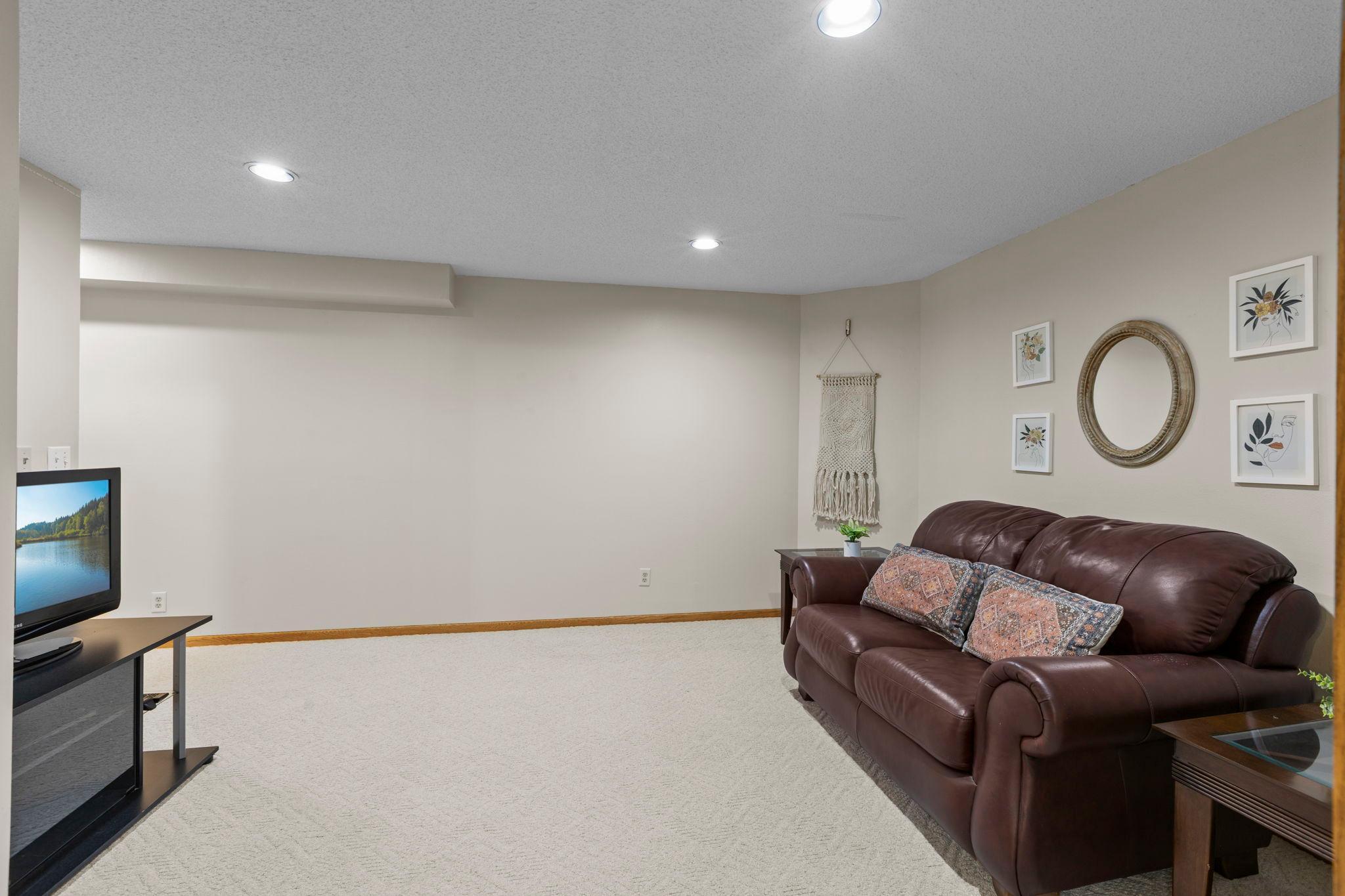2215 7th Avenue S Property Photo 40