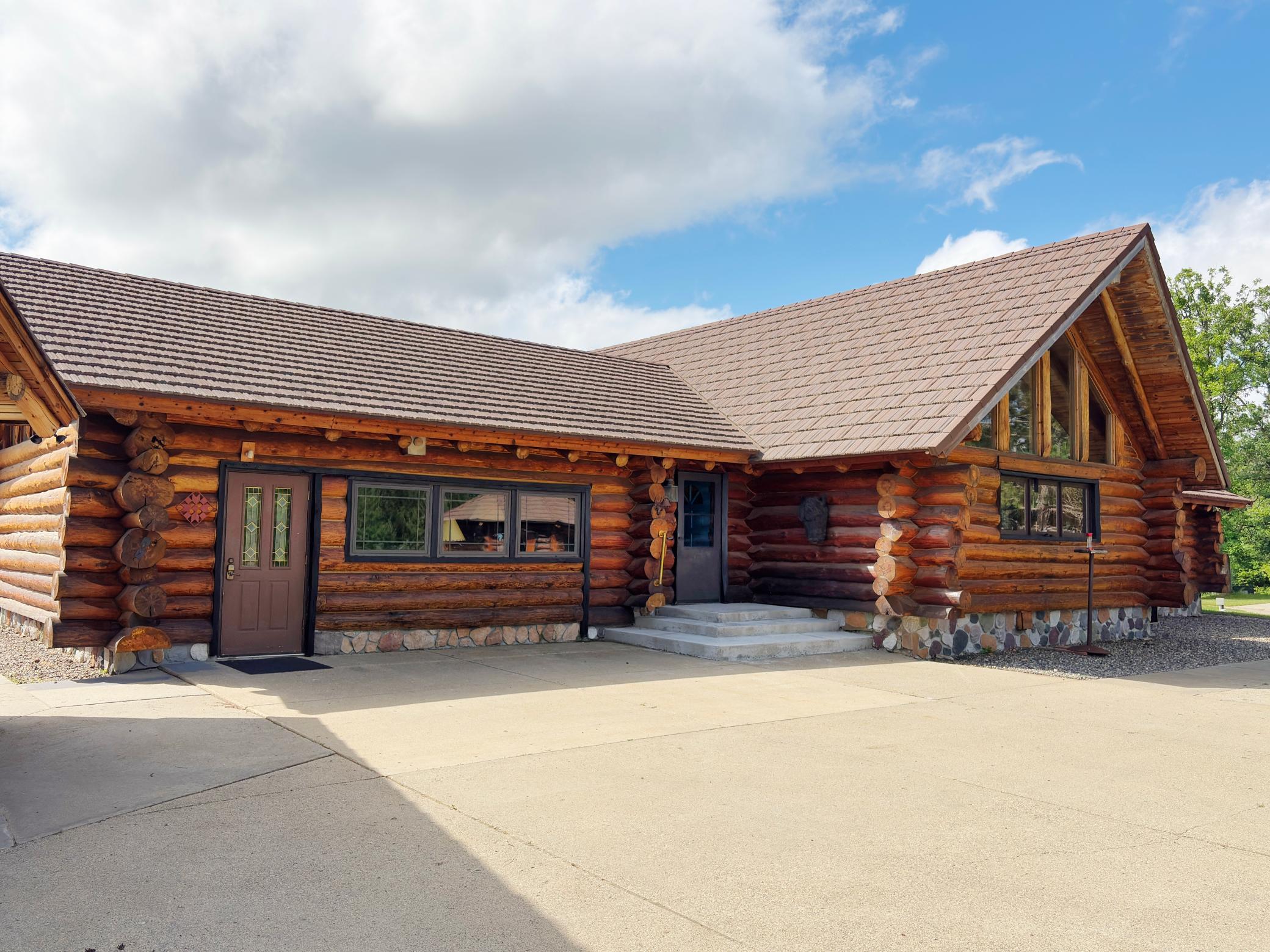 12207 110th Street Property Photo 3