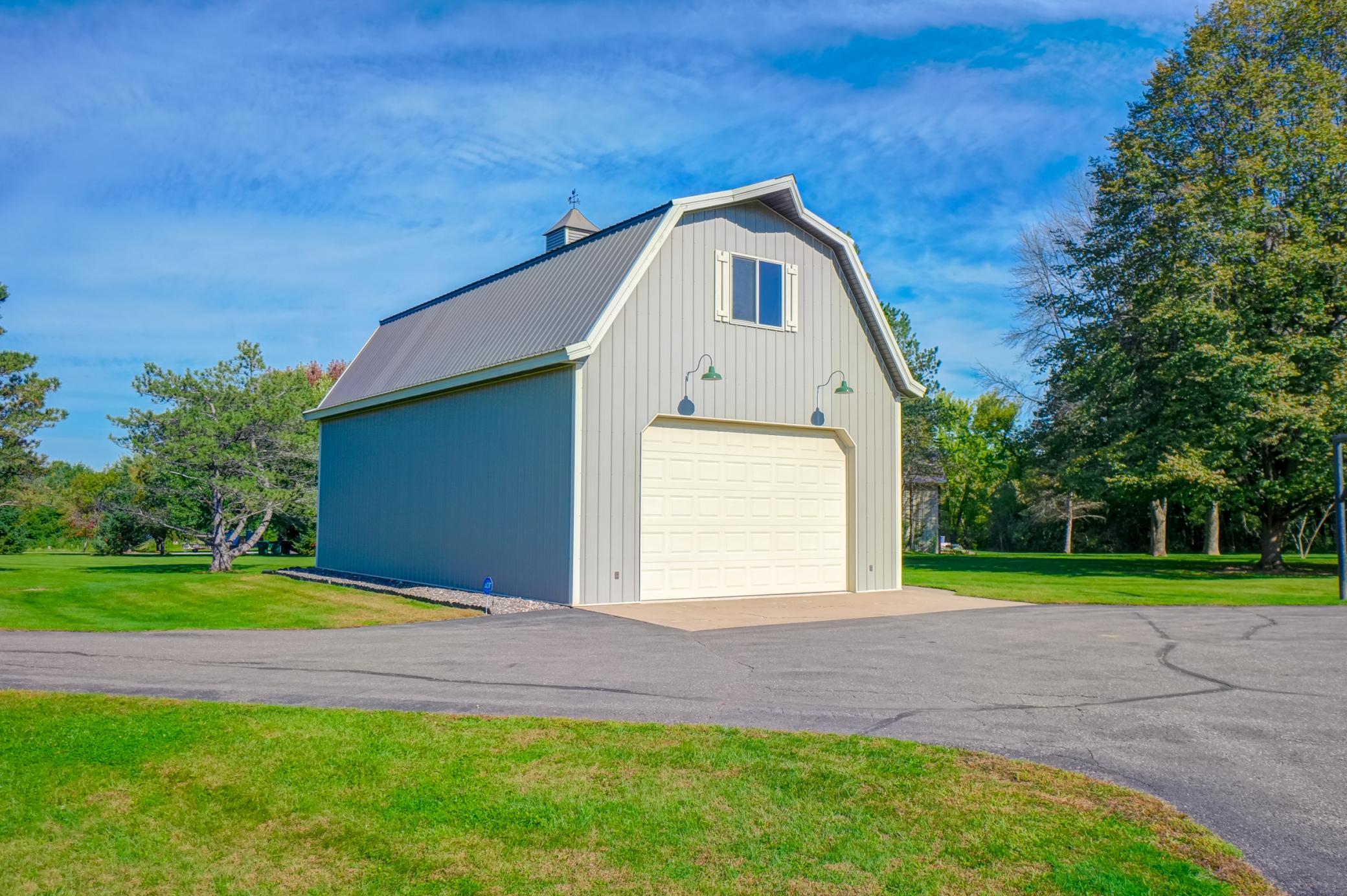7669 Minar Avenue N Property Photo 4