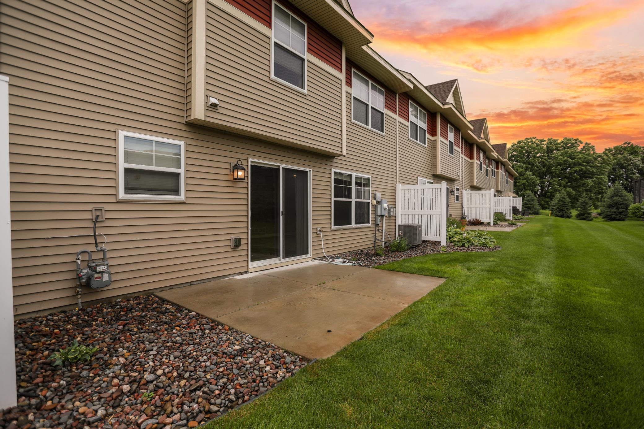 11628 Forest Lane Property Photo 7
