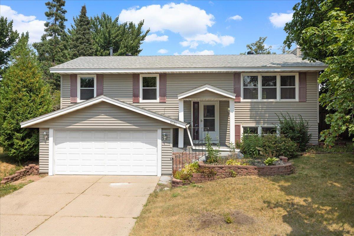 5121 148th Path W Property Photo 1