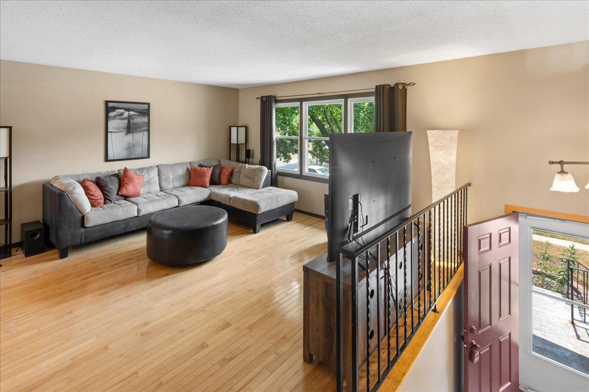 5121 148th Path W Property Photo 4
