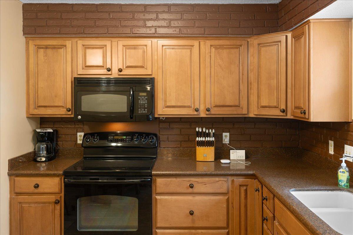 5121 148th Path W Property Photo 10