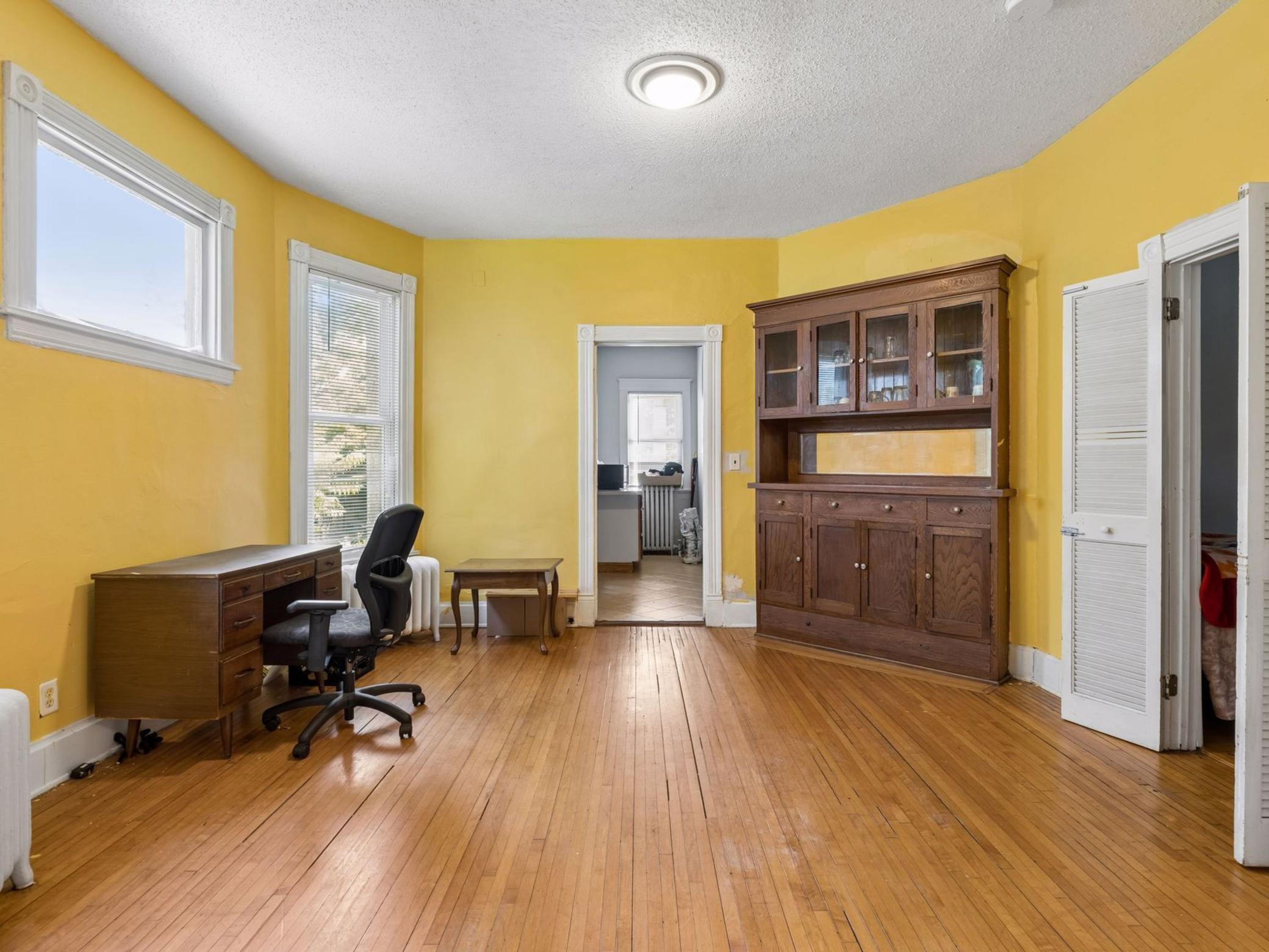 3602 Bloomington Avenue Property Photo 6