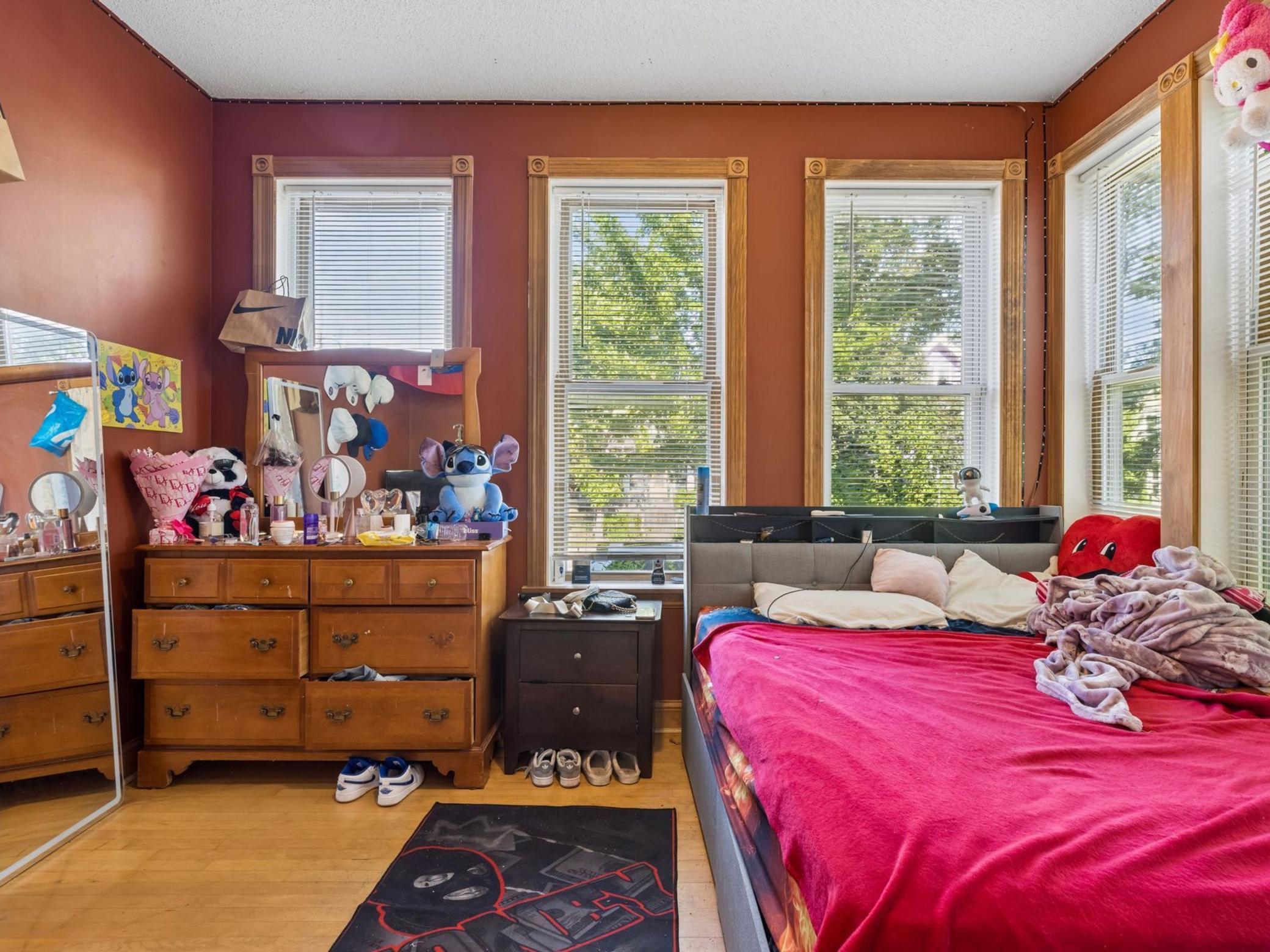3602 Bloomington Avenue Property Photo 14