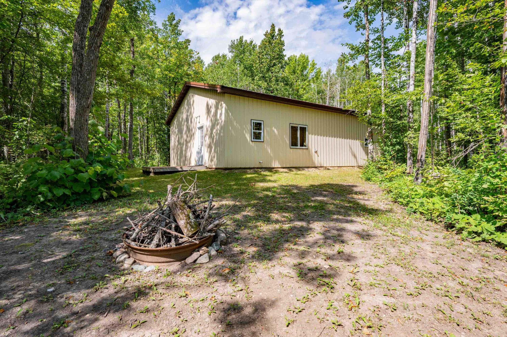 67488 Busties Lake Access Property Photo 1