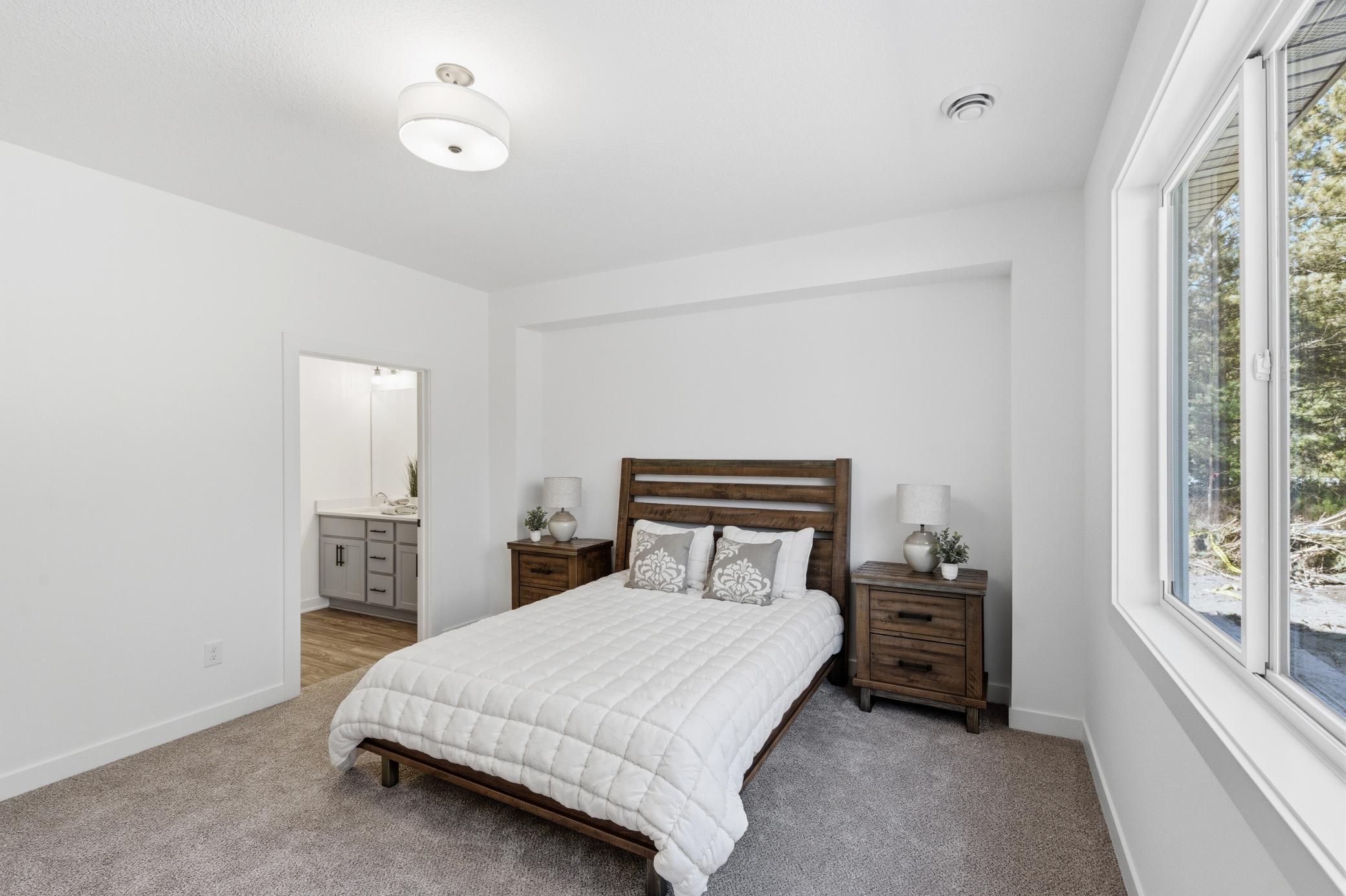 5244 Yorktown Court Ne Property Photo 18
