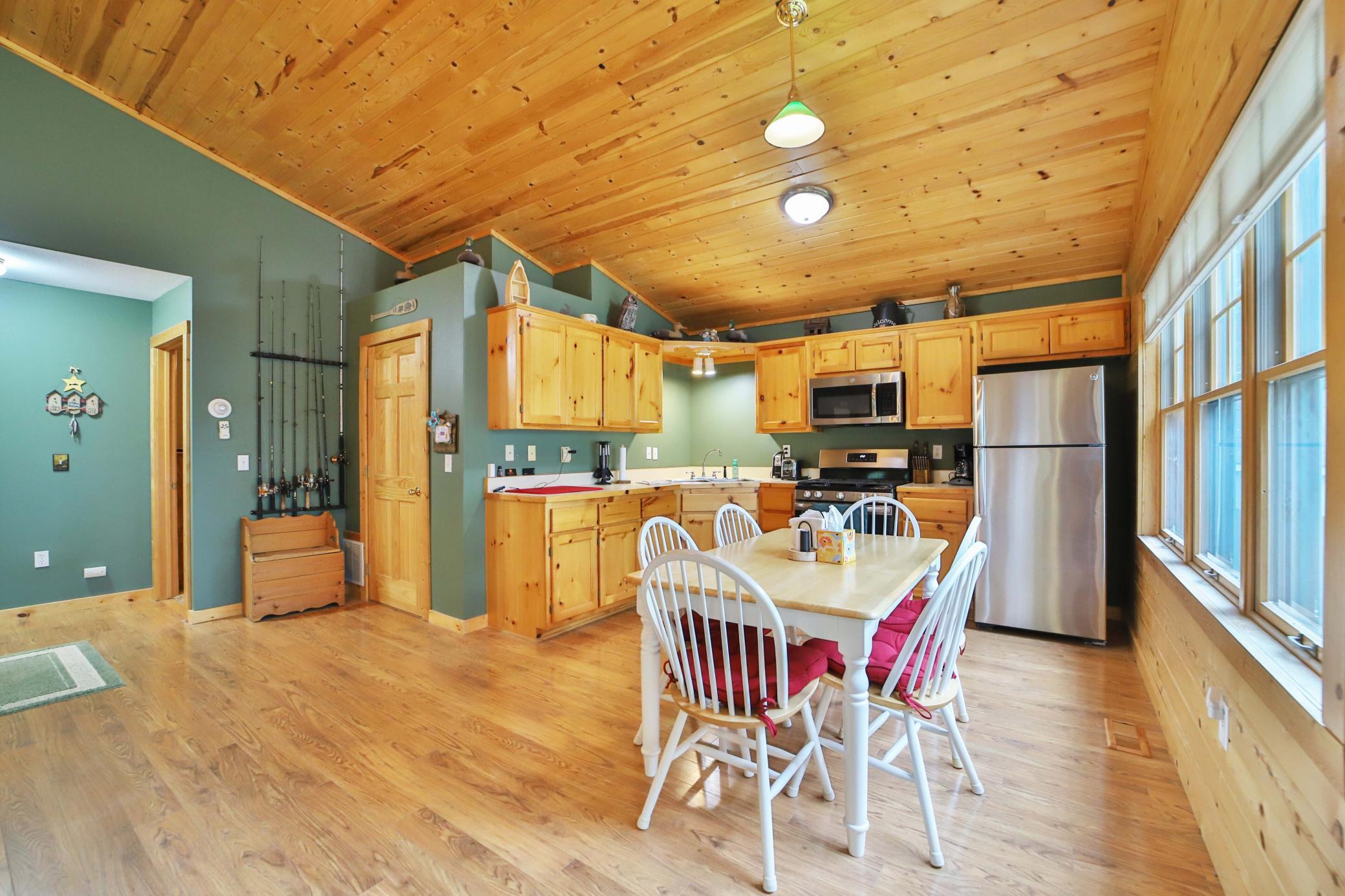 28064 Birch Haven Road Property Photo 5