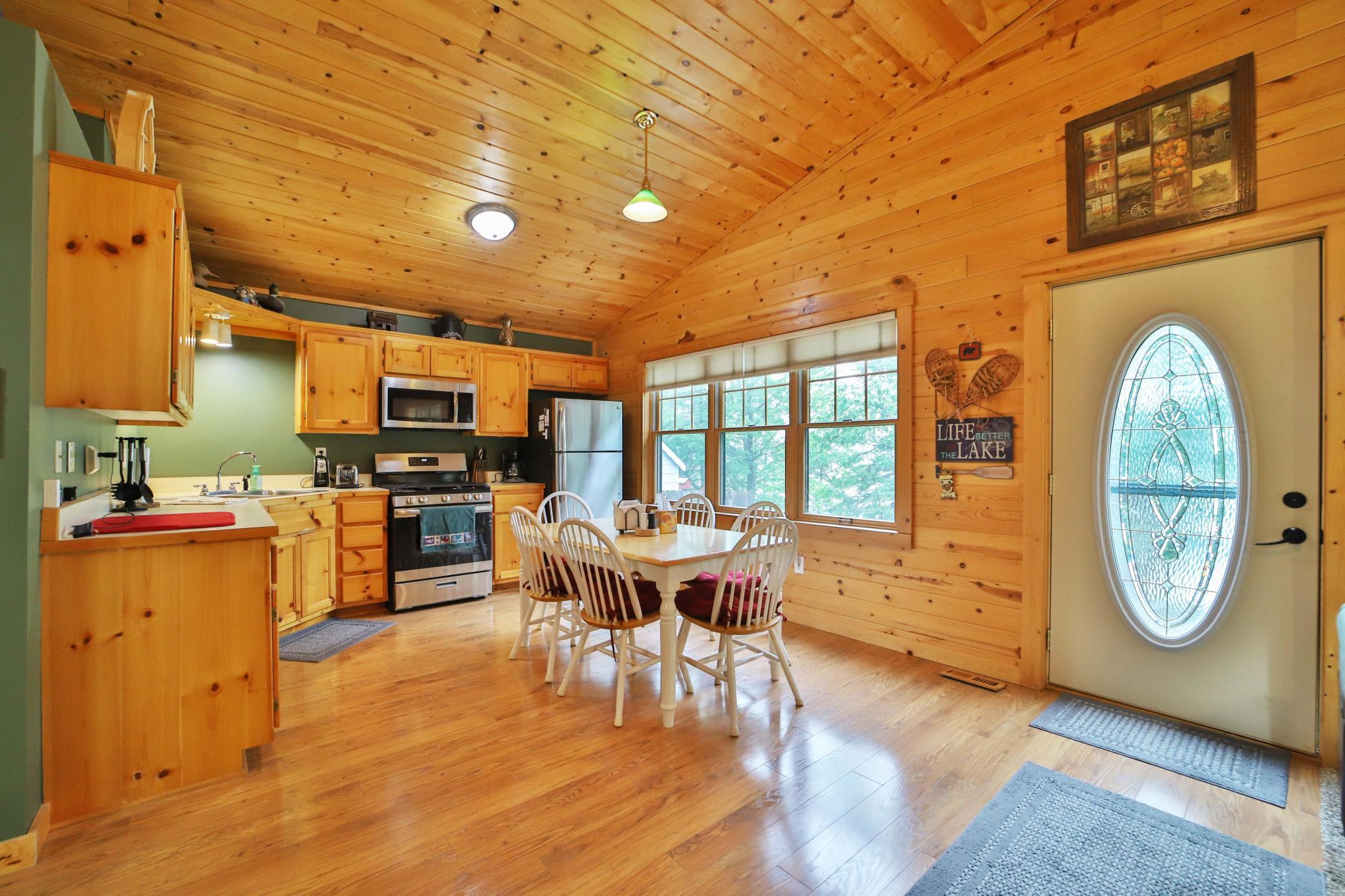28064 Birch Haven Road Property Photo 7