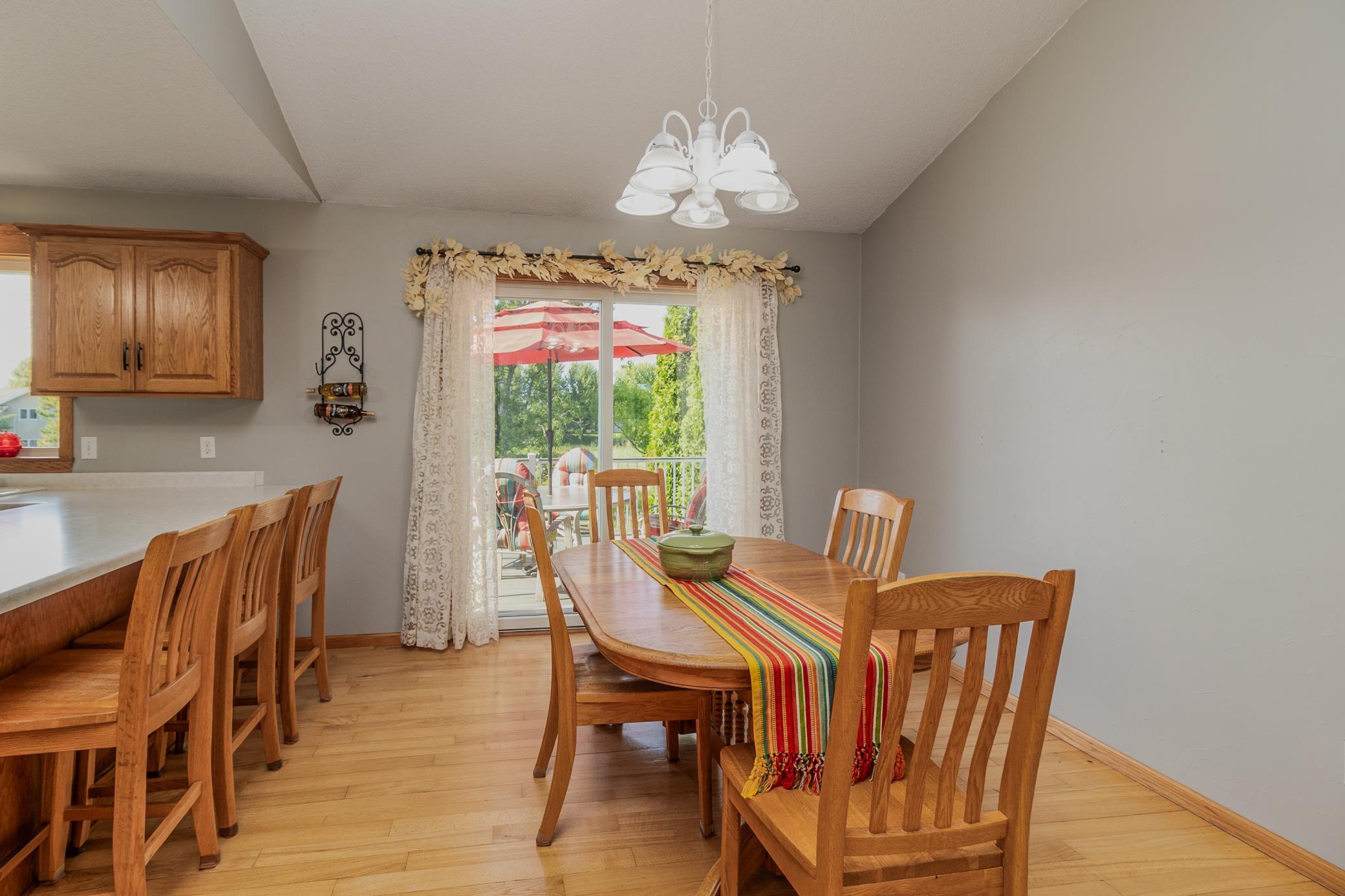 22906 Turtle Creek Circle Property Photo 7