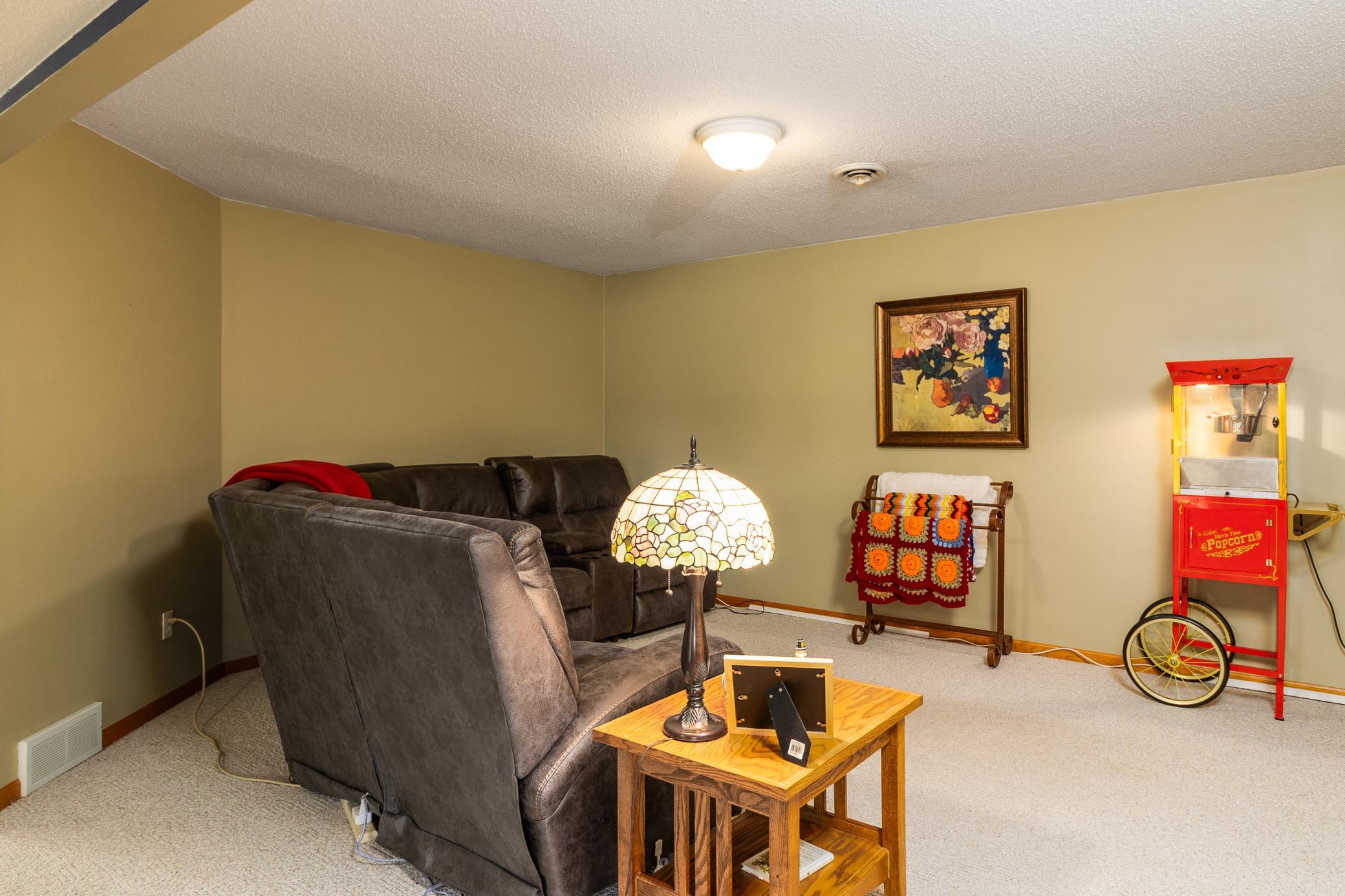 22906 Turtle Creek Circle Property Photo 13