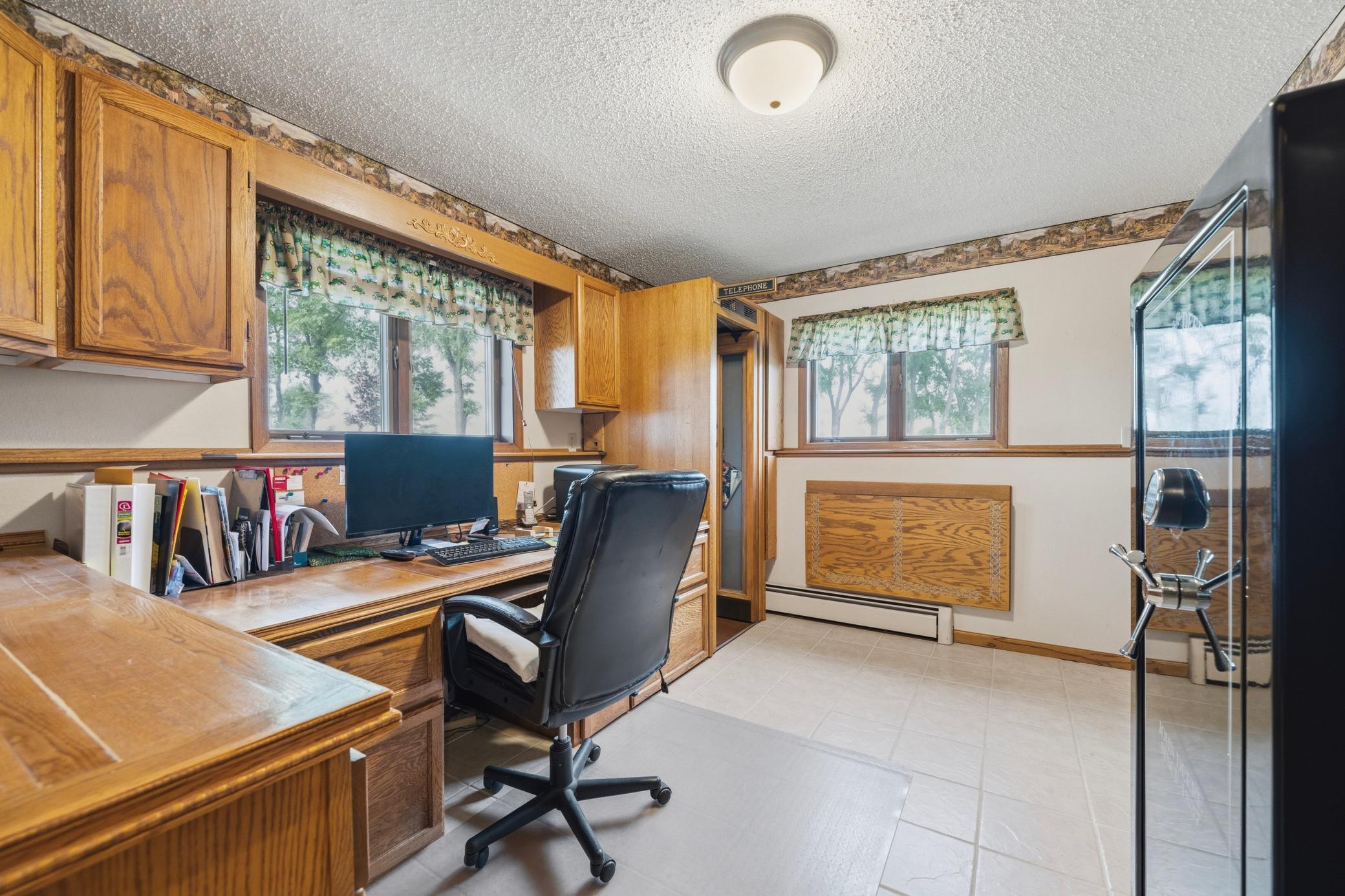 16824 State Highway 9 Property Photo 25