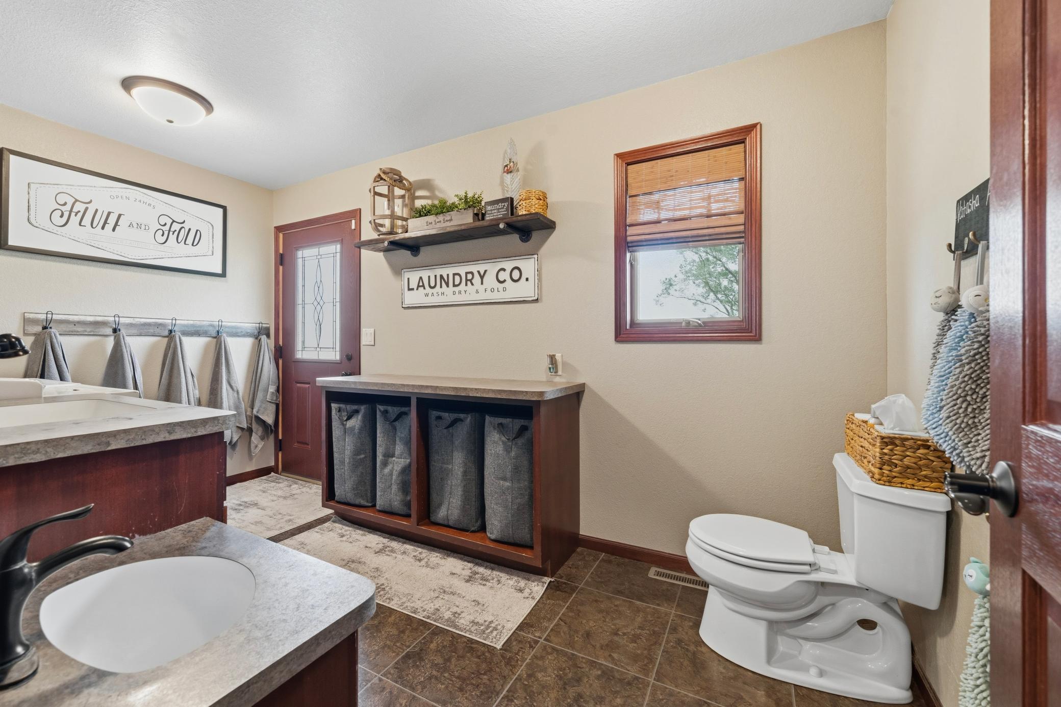 16824 State Highway 9 Property Photo 42