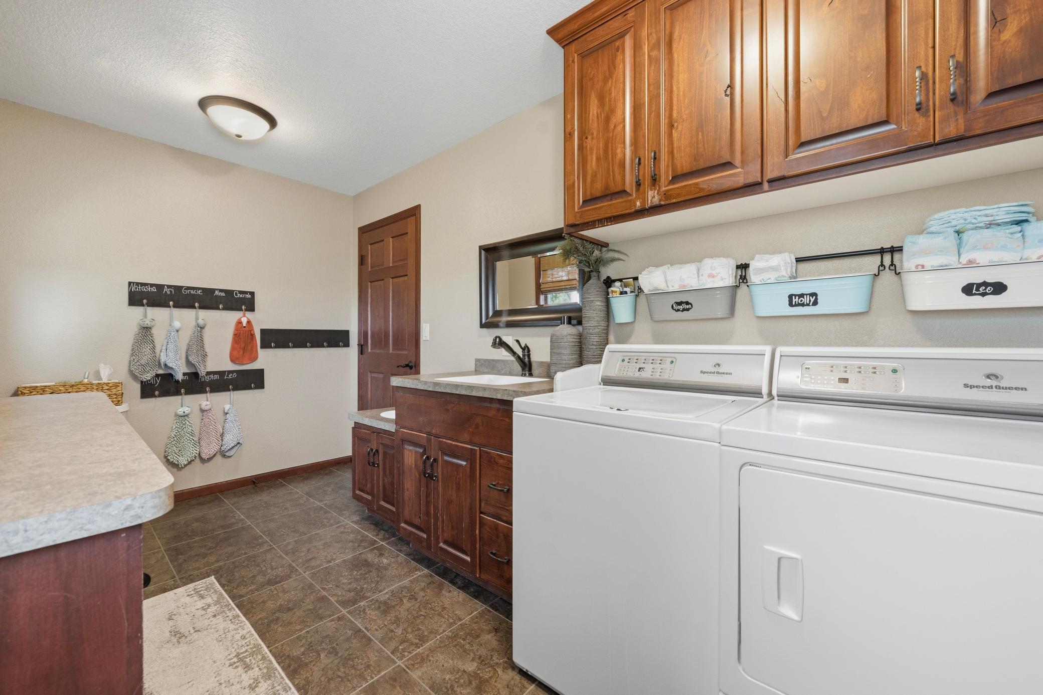 16824 State Highway 9 Property Photo 43