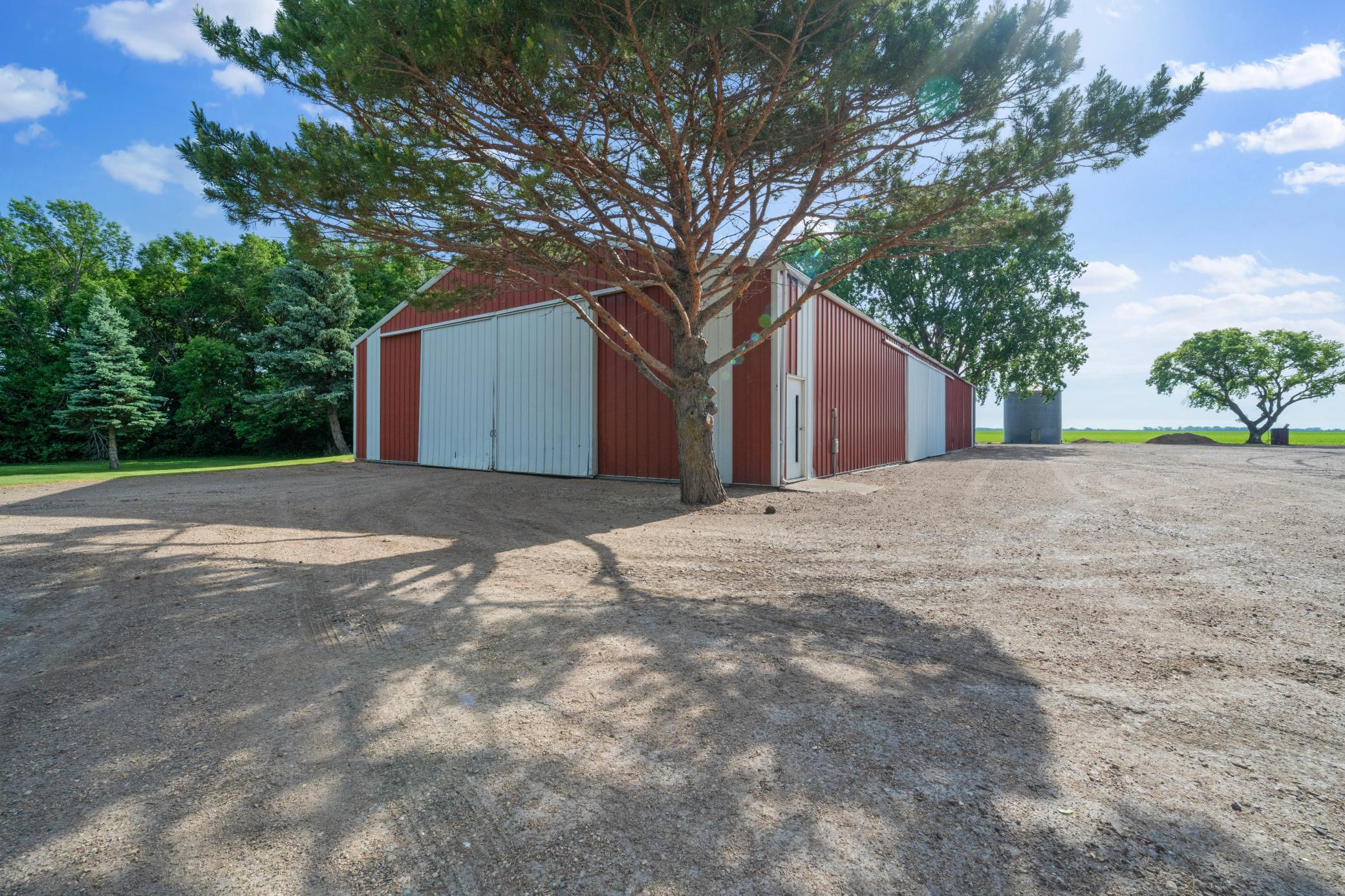 16824 State Highway 9 Property Photo 53