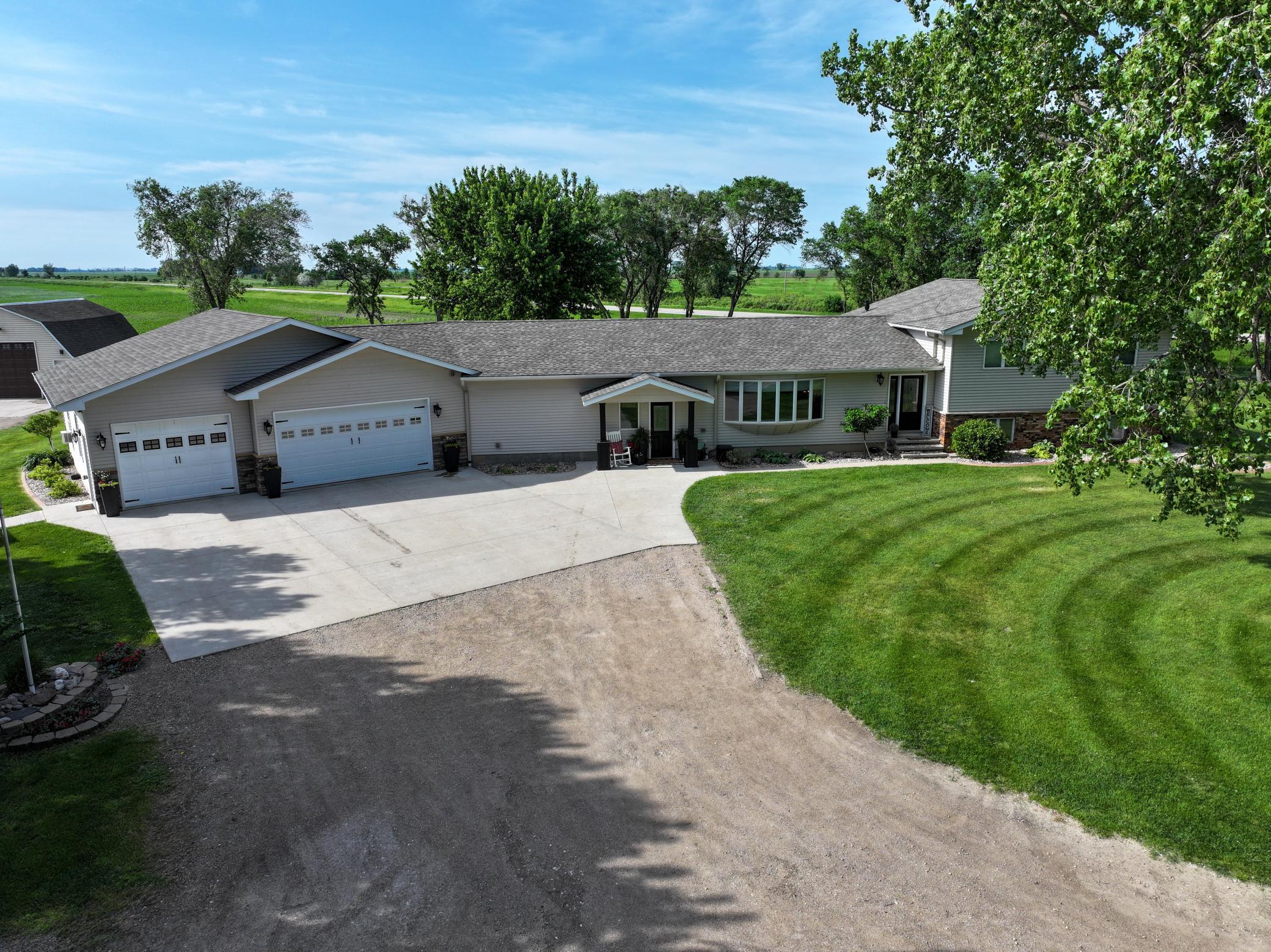 16824 State Highway 9 Property Photo 72