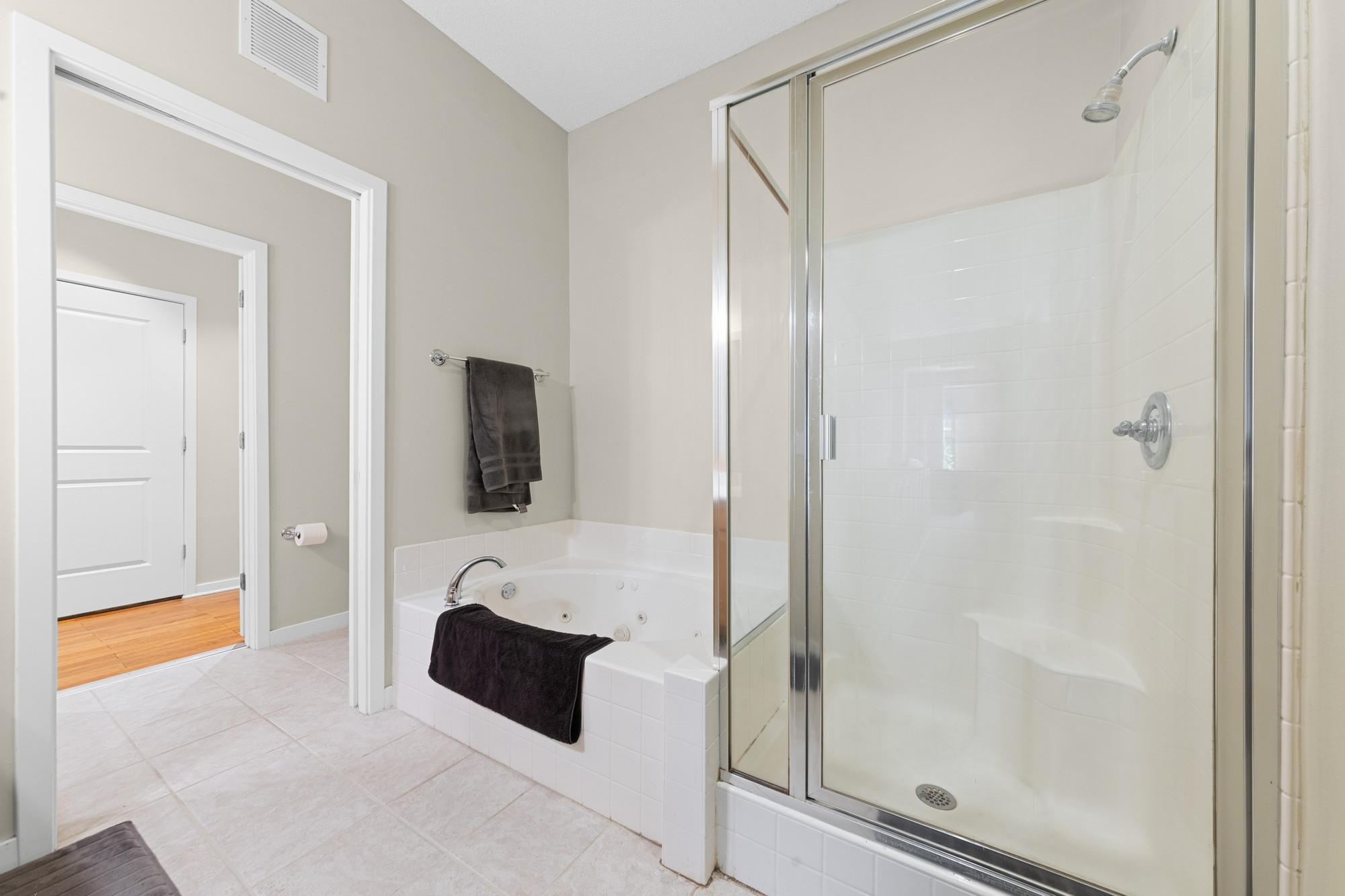 209 8th Street E 305 Property Photo 22