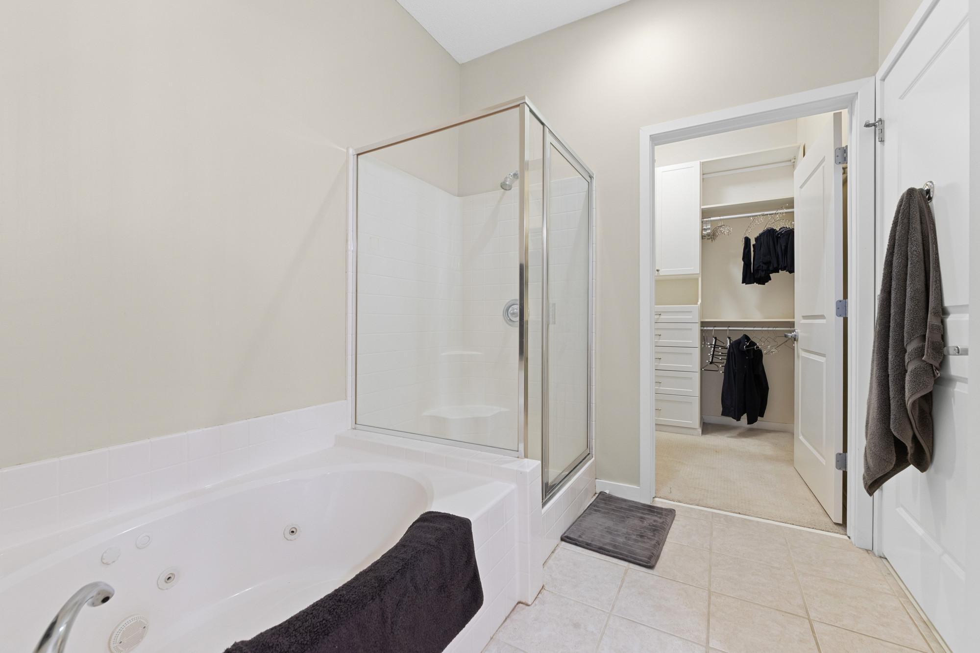 209 8th Street E 305 Property Photo 25