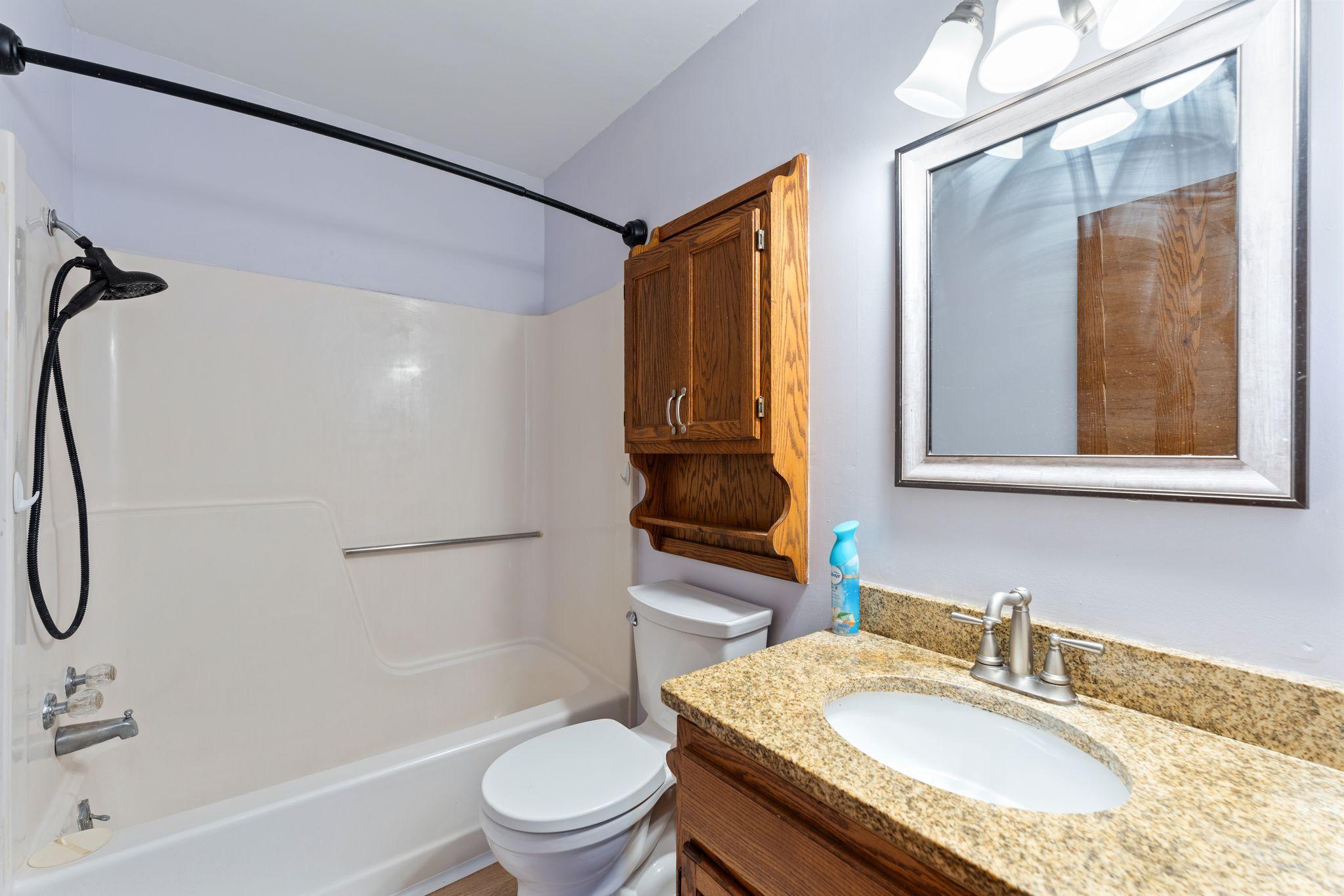 509 Mill Street E Property Photo 14