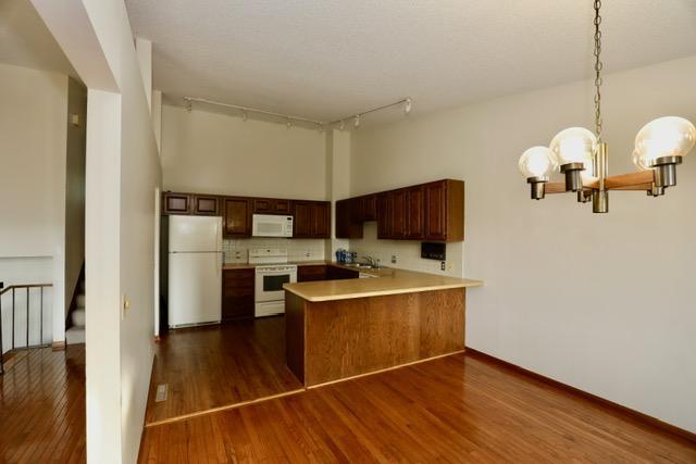 18300 Creeks Bend Drive Property Photo 3