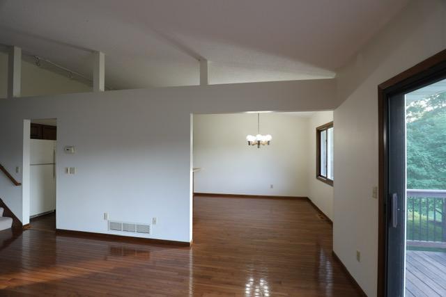 18300 Creeks Bend Drive Property Photo 5