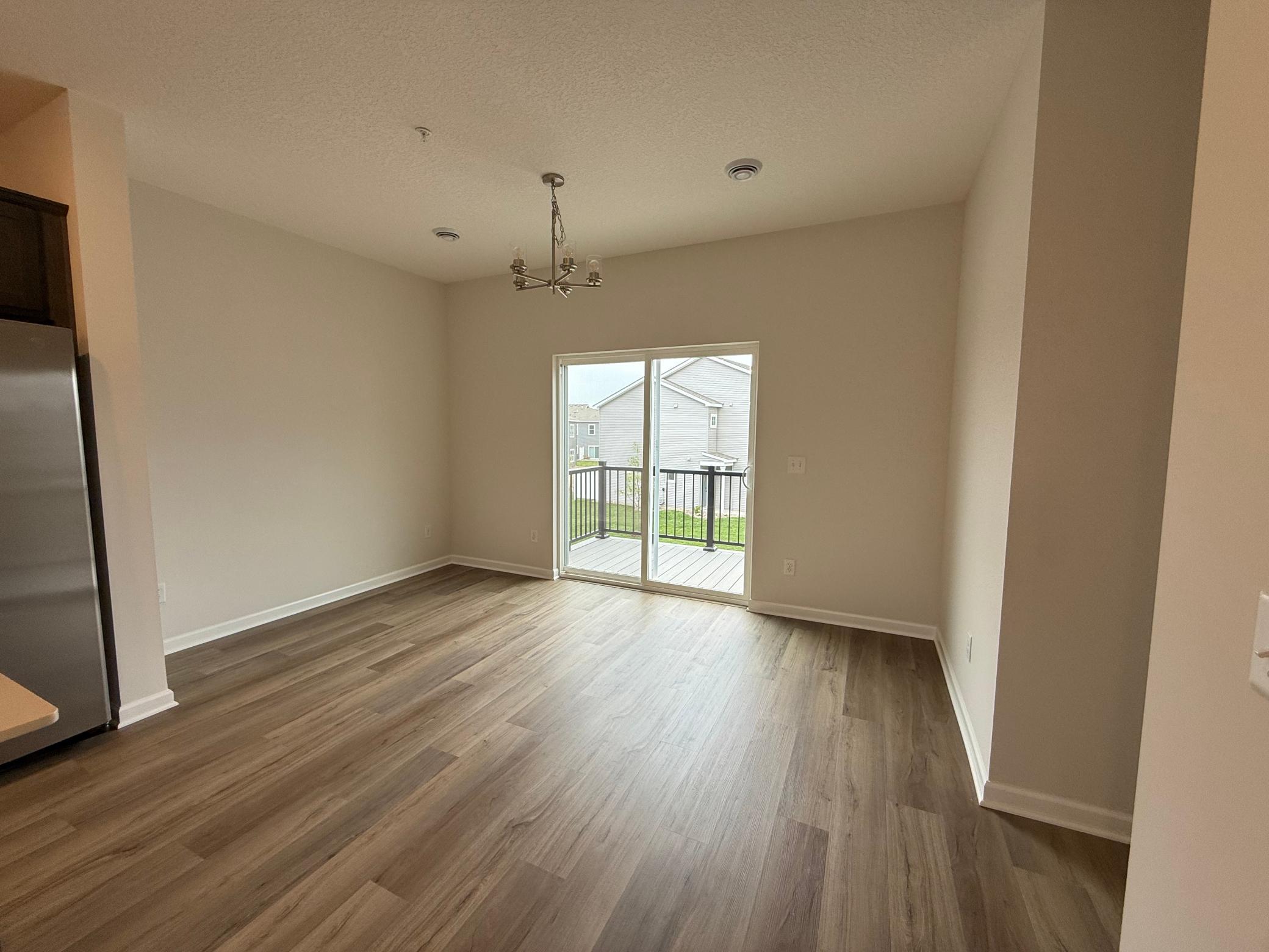 13628 Willow Drive Property Photo 3