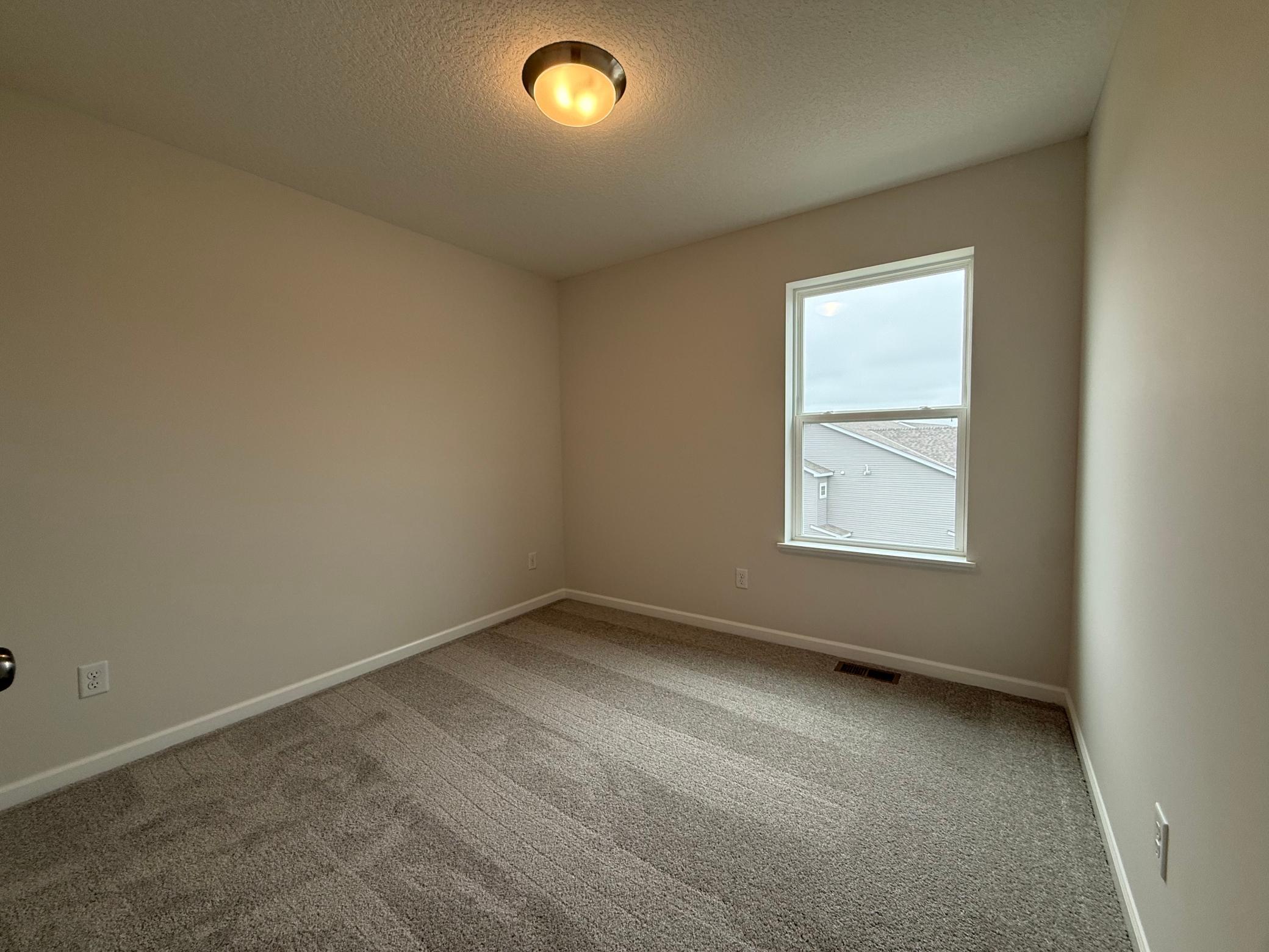 13628 Willow Drive Property Photo 11