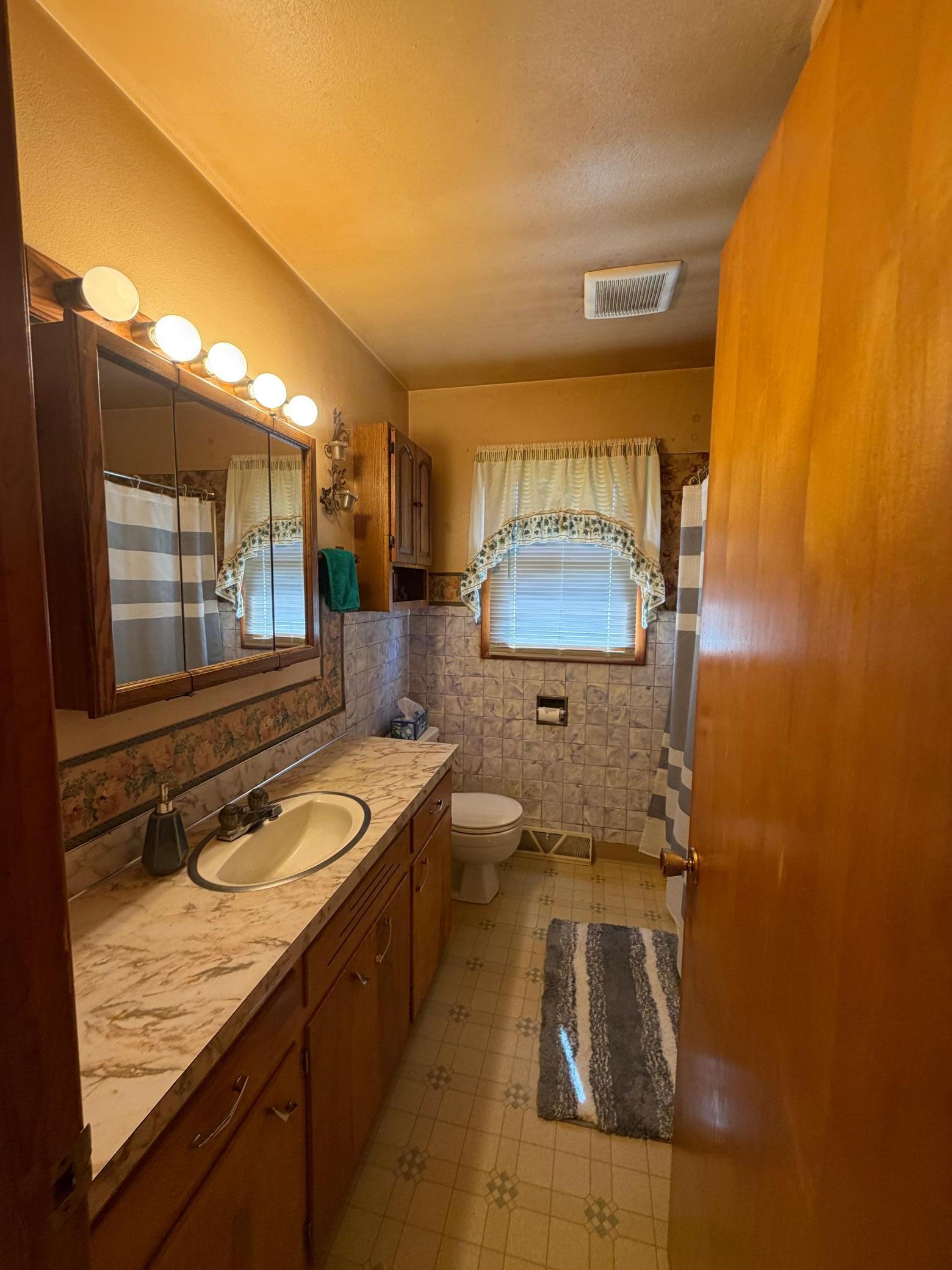 405 S 3rd Street Property Photo 15