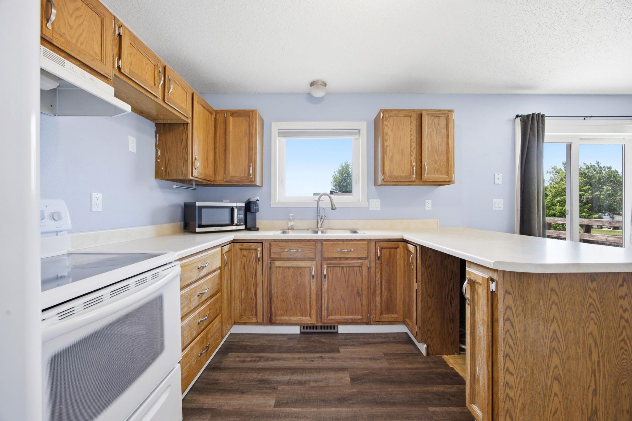 1701 3rd Avenue E Property Photo 13