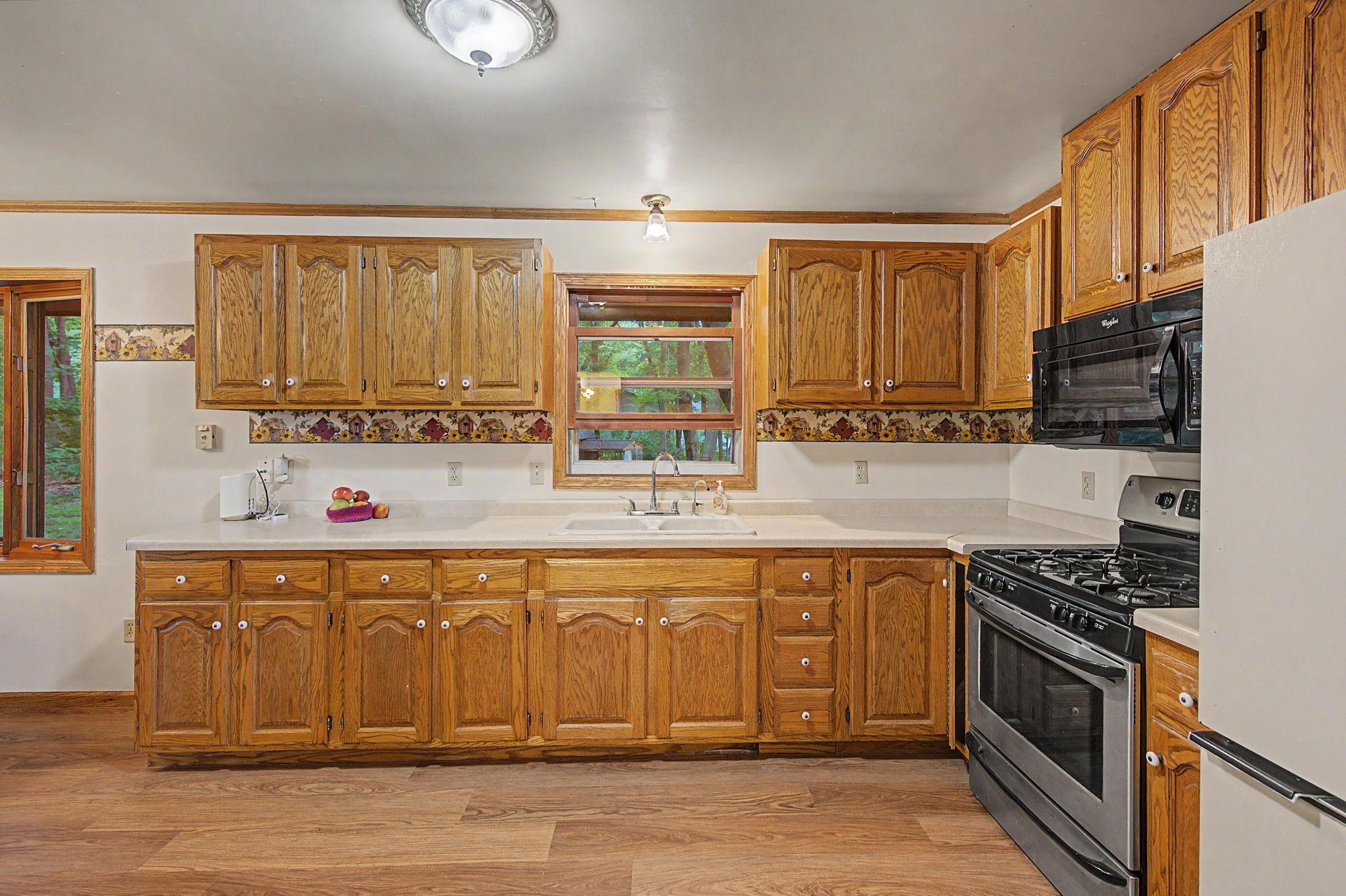 17356 Hiawatha Beach Drive Ne Property Photo 5