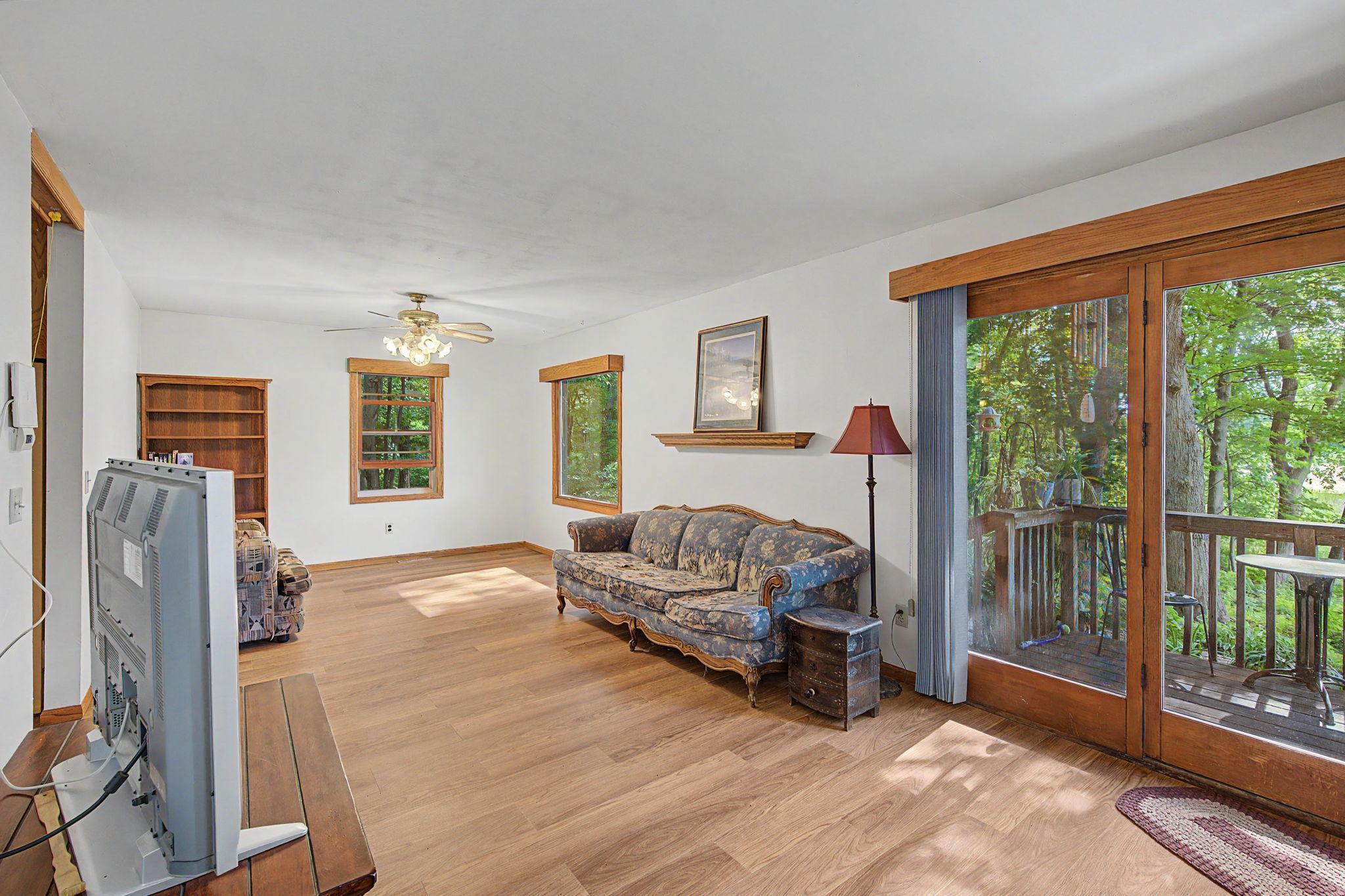 17356 Hiawatha Beach Drive Ne Property Photo 8
