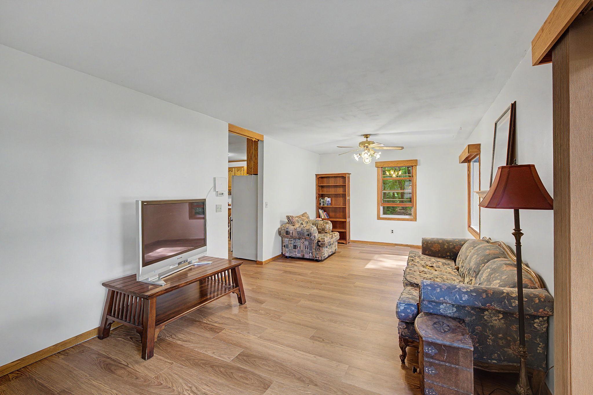 17356 Hiawatha Beach Drive Ne Property Photo 9