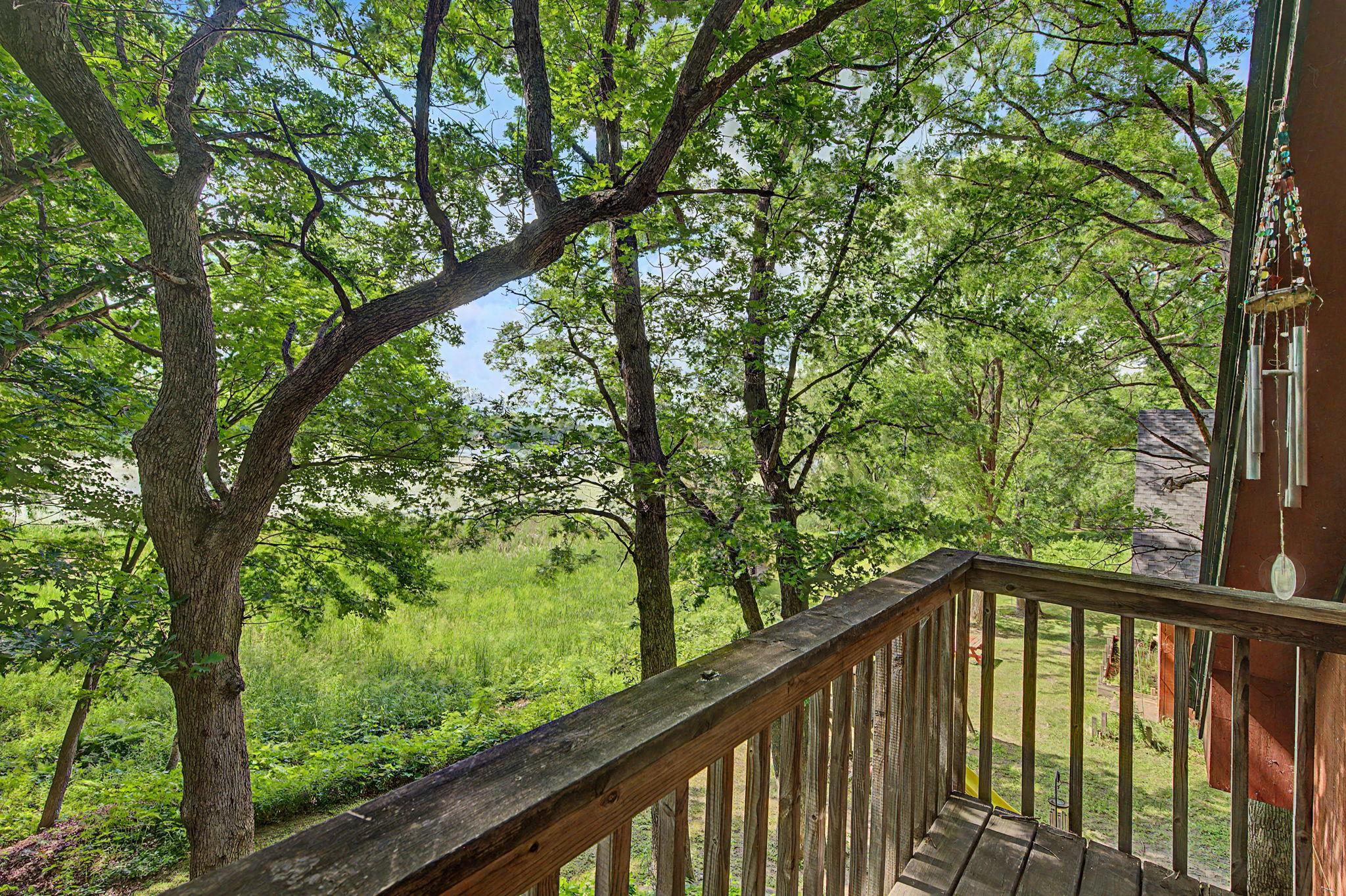 17356 Hiawatha Beach Drive Ne Property Photo 11