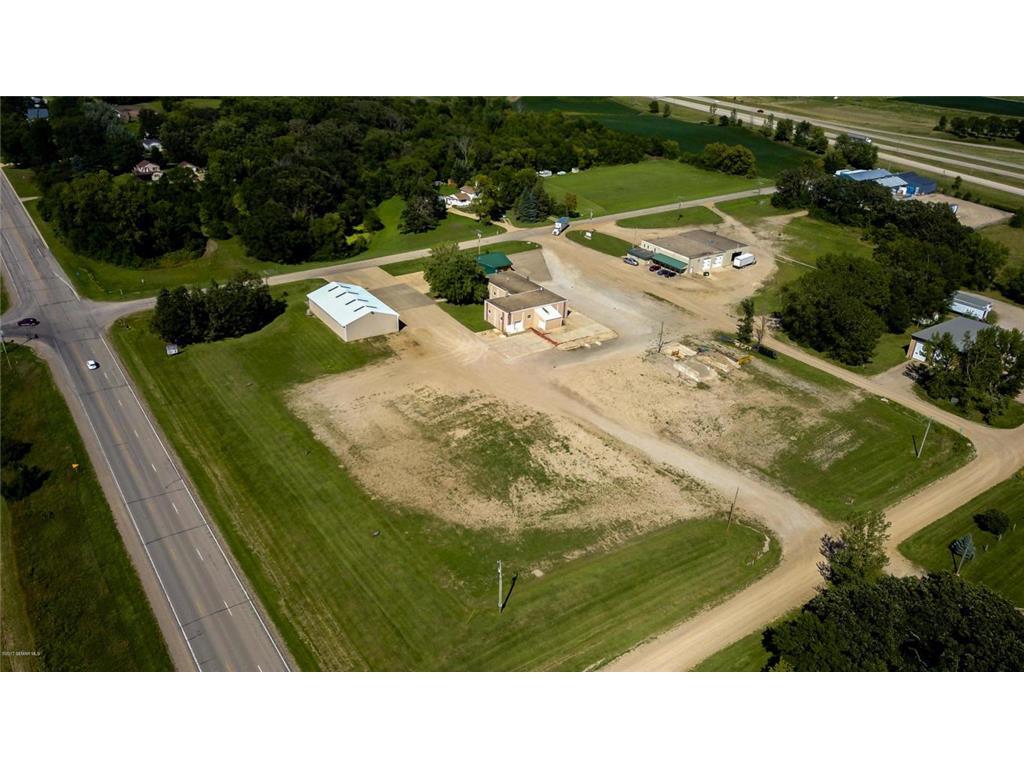 2360 Becker Drive Property Photo 14