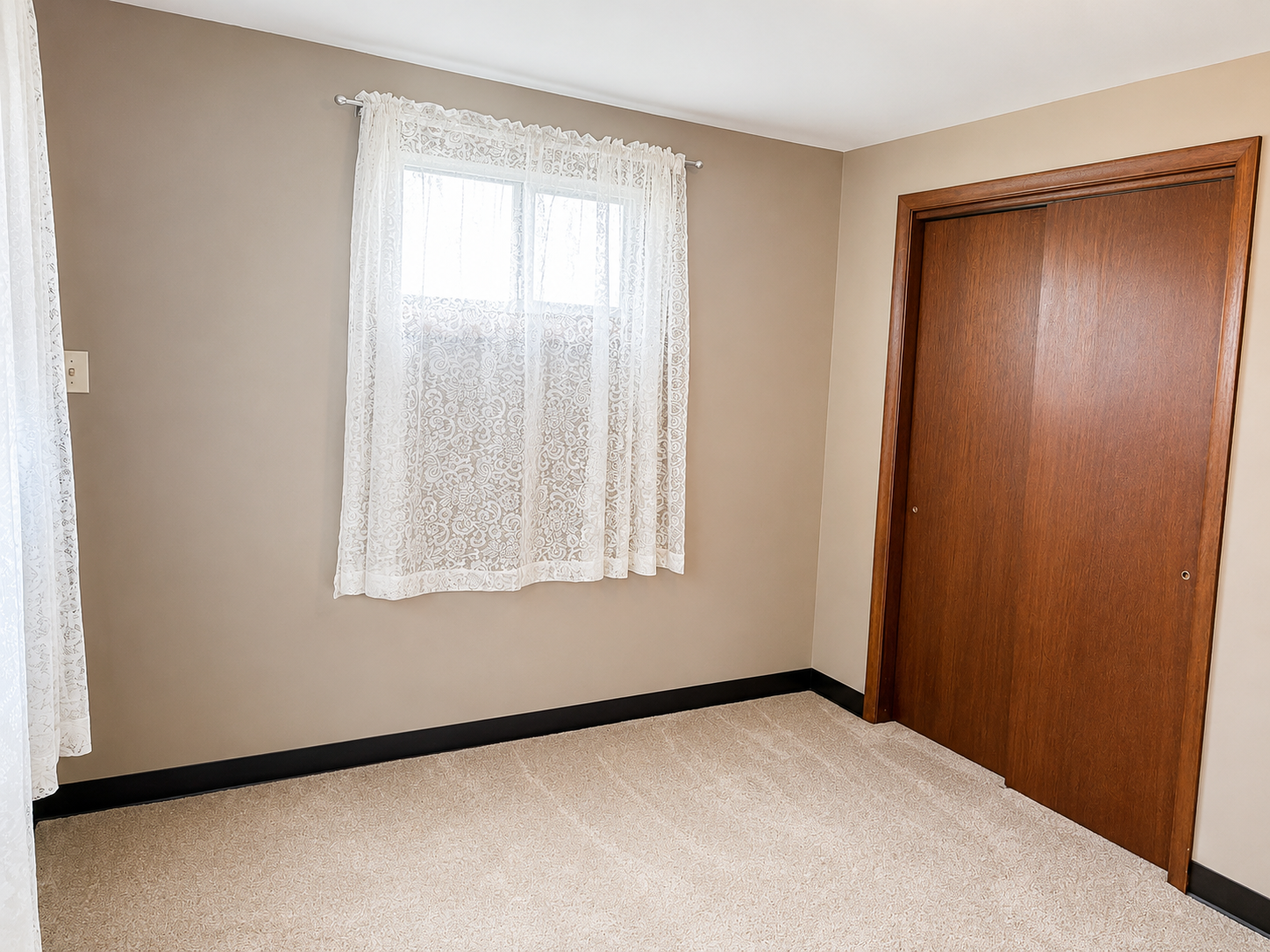 135 Dundee Lane Property Photo 15